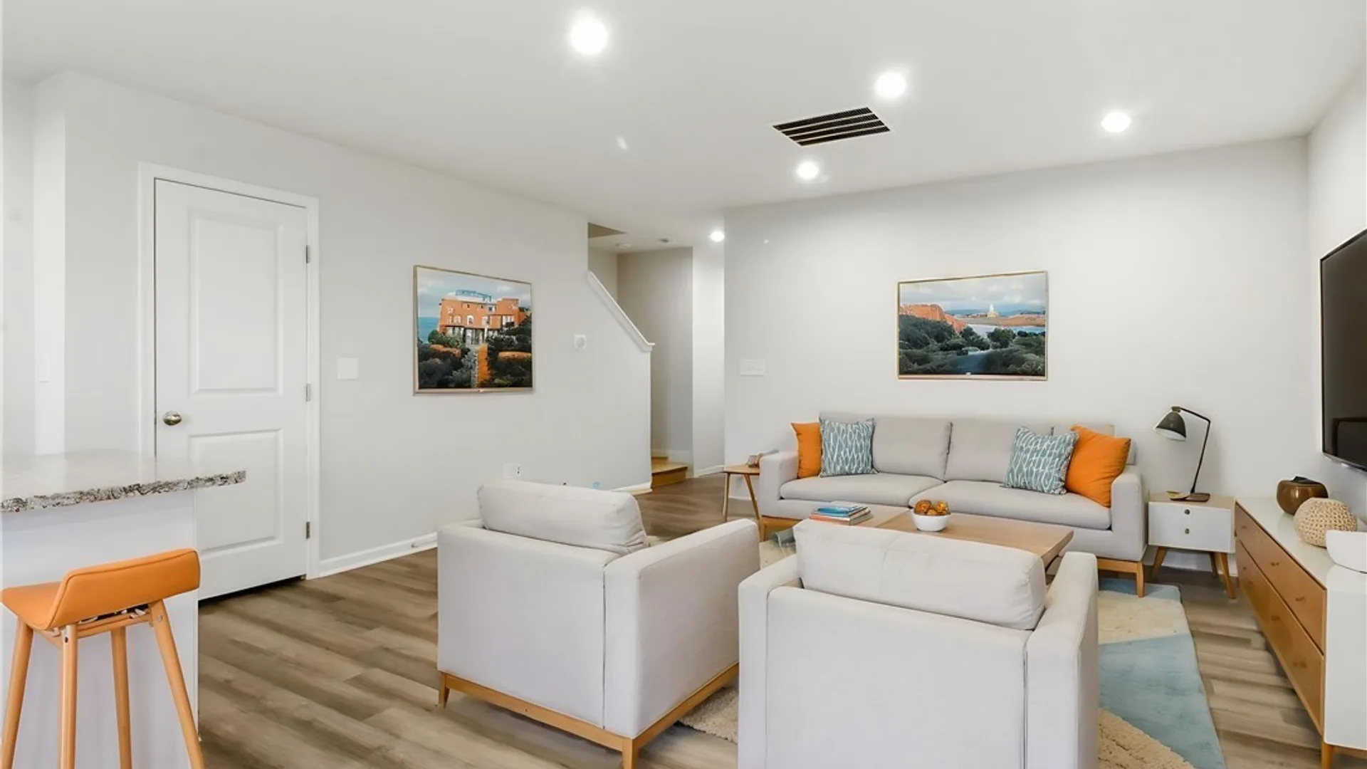 Property at 108 South Drive, West Seneca, NY 14218 5