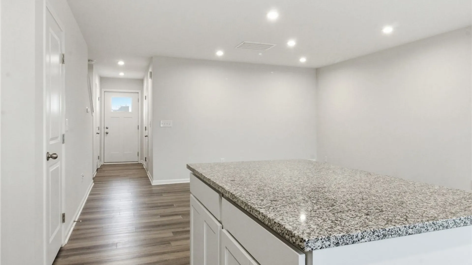 Property at 108 South Drive, West Seneca, NY 14218 6