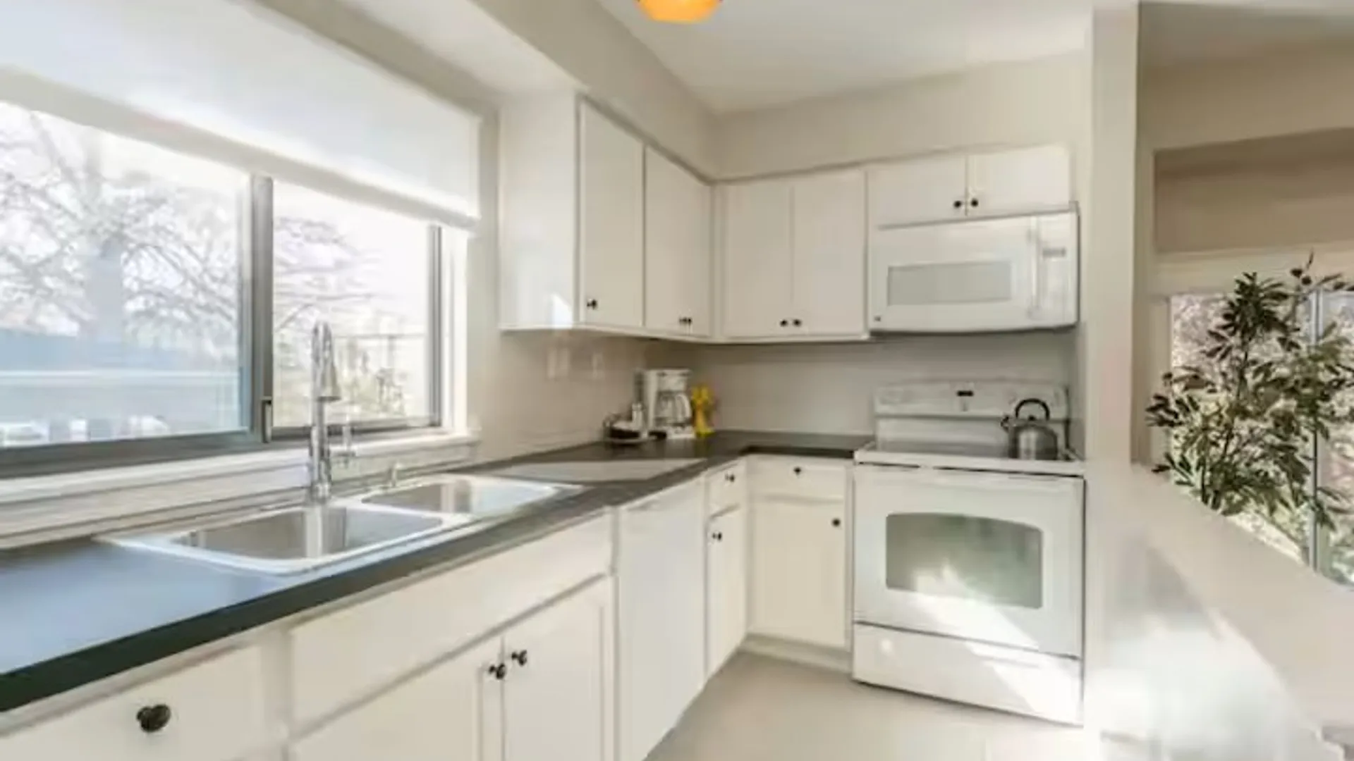 Property at 549 University Avenue, Rochester, NY 14607 6