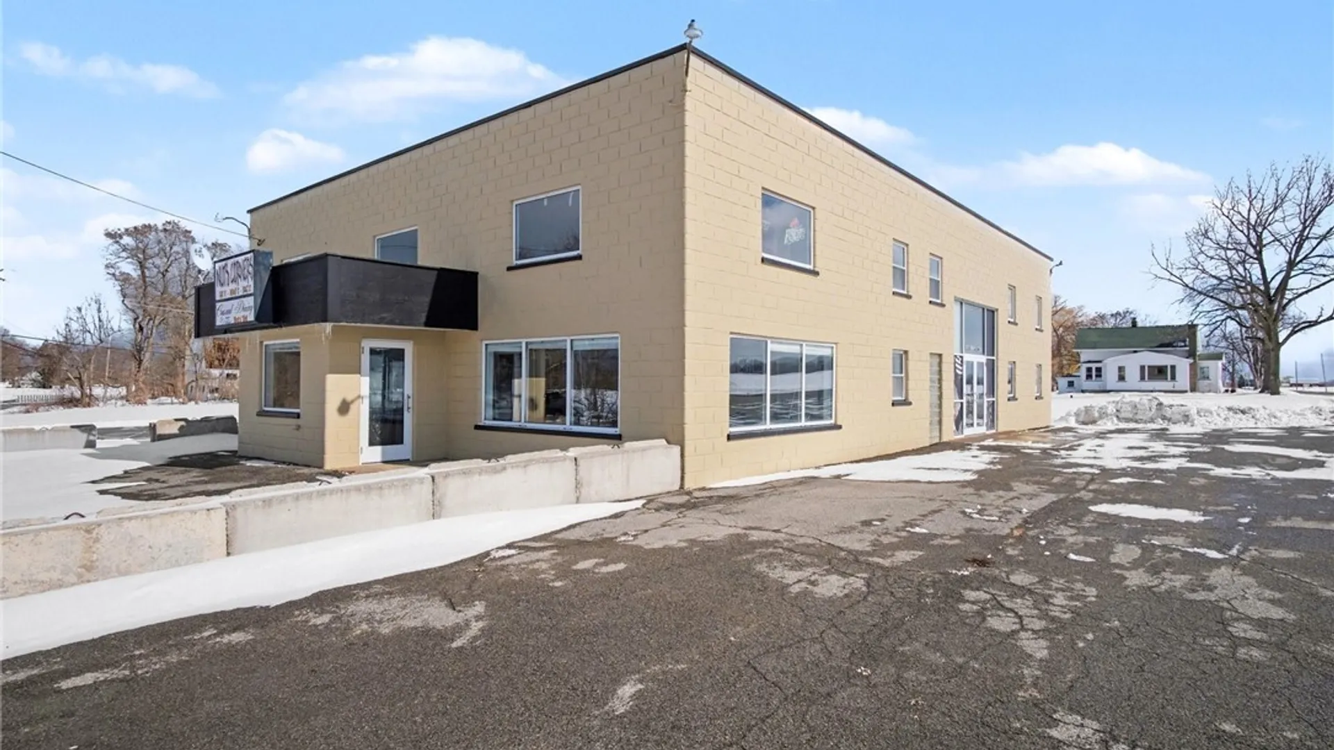 Property at 328 Lake Road East, Hamlin, NY 14464 3