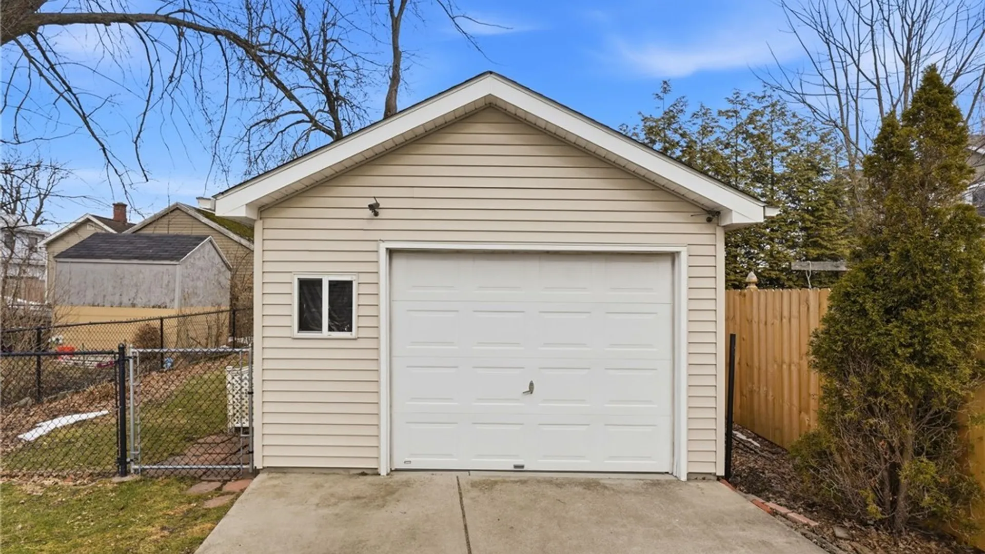 Property at 176 Adam Street, Tonawanda, NY 14150 42