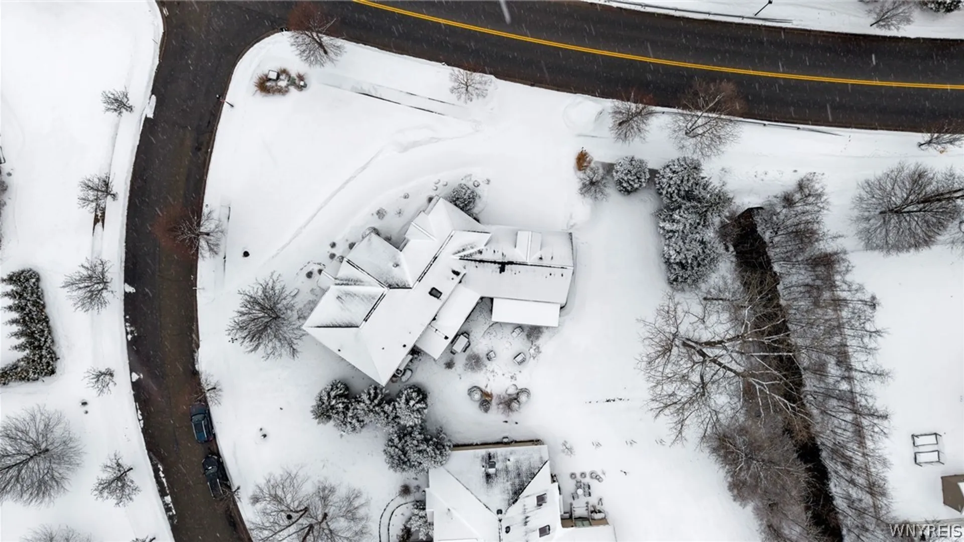Property at 177 Promenade Lane, Amherst, NY 14221 49