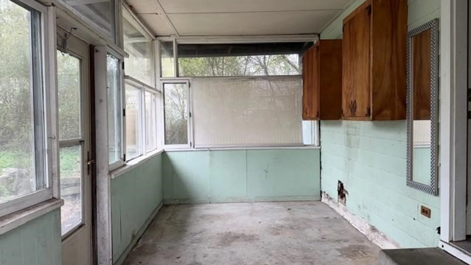 Property at 327 Robinson Street, Syracuse, NY 13203 18