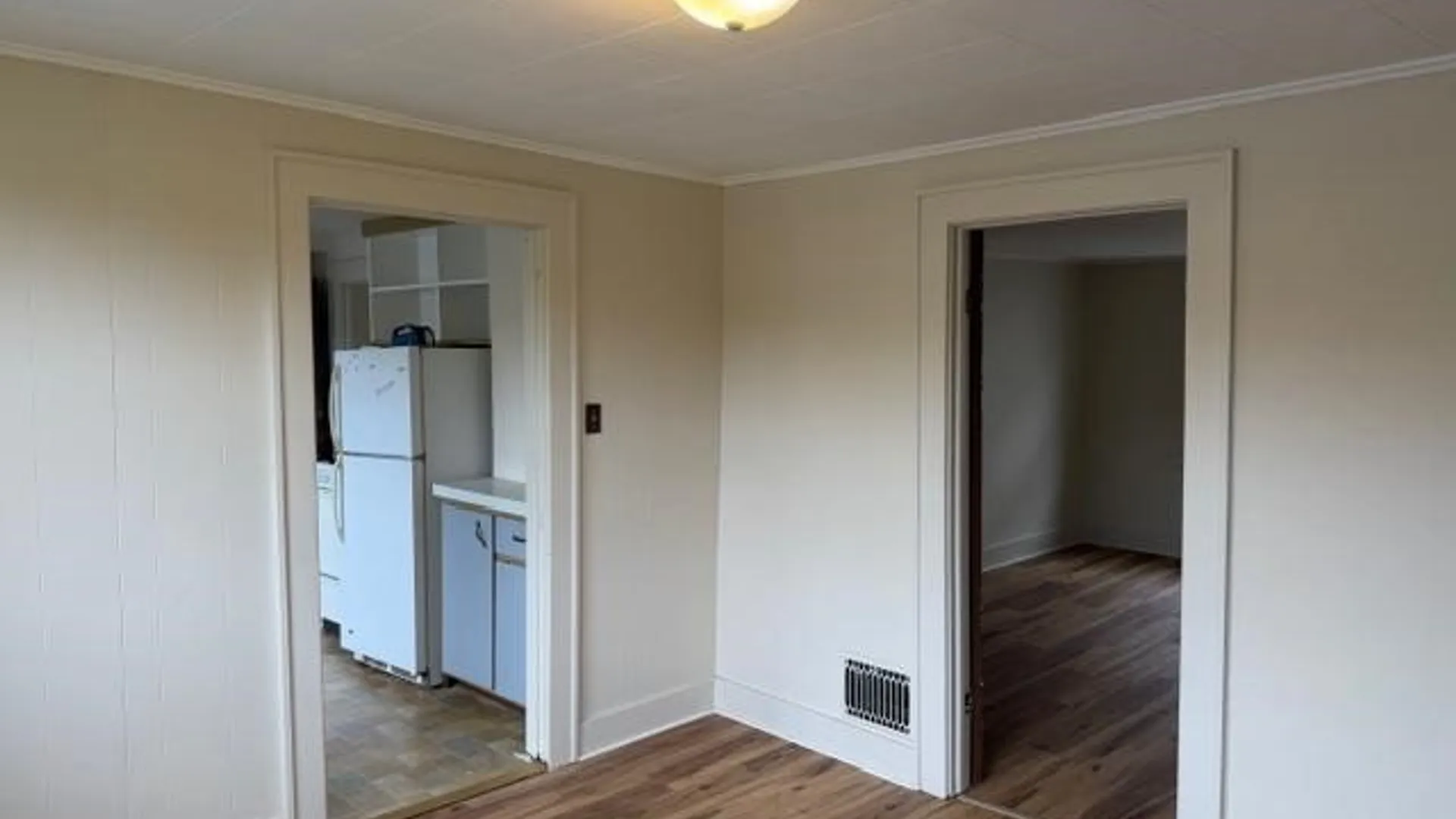 Property at 327 Robinson Street, Syracuse, NY 13203 27