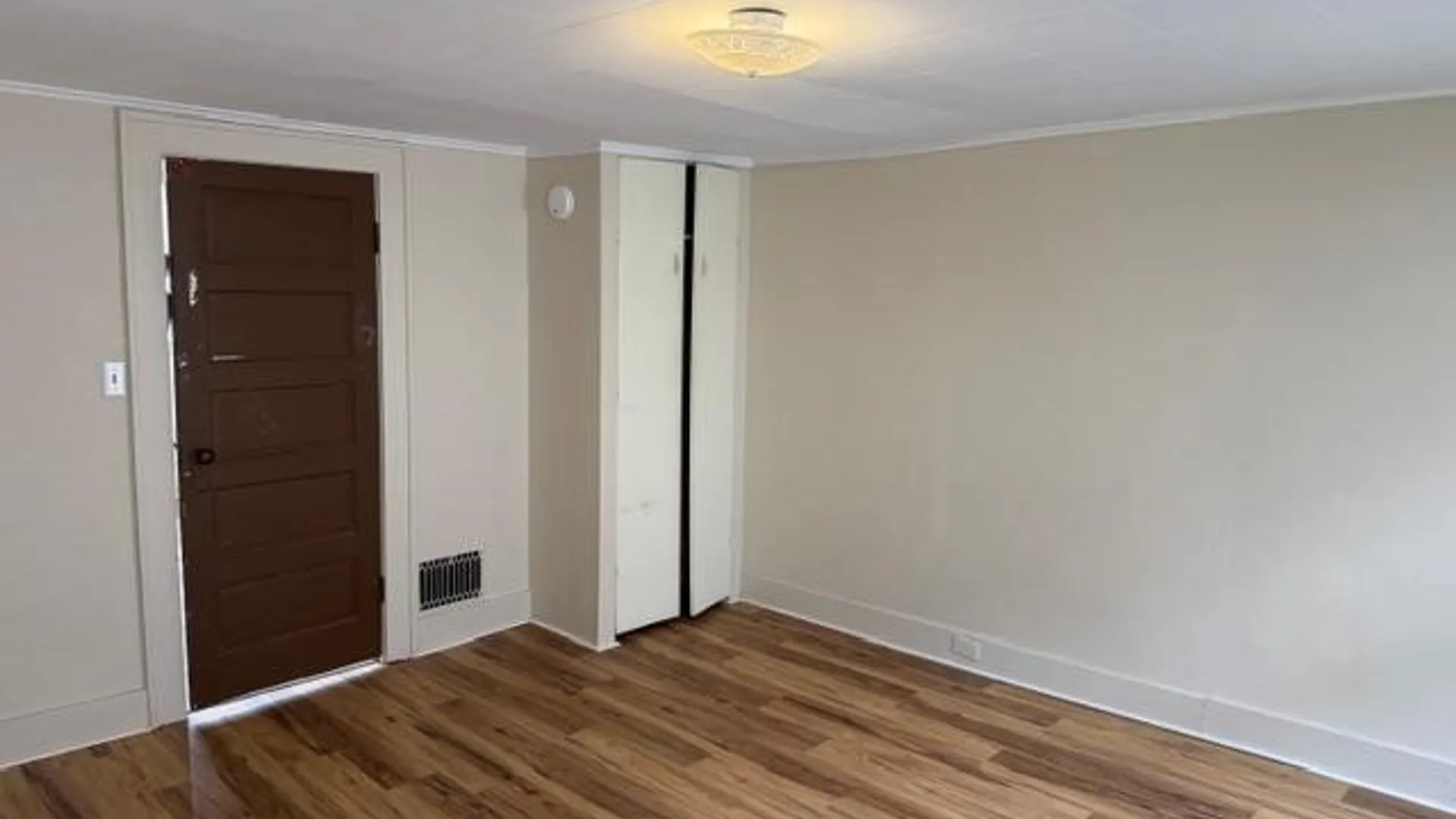 Property at 327 Robinson Street, Syracuse, NY 13203 30