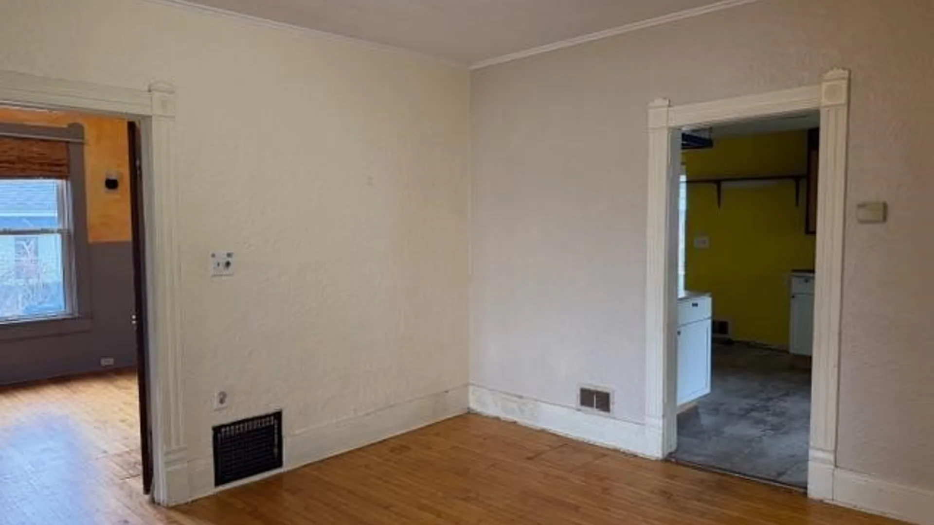 Property at 327 Robinson Street, Syracuse, NY 13203 5