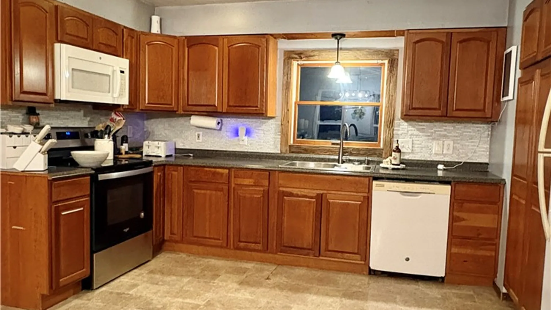 Property at 58 Wall Street, Addison, NY 14801 9