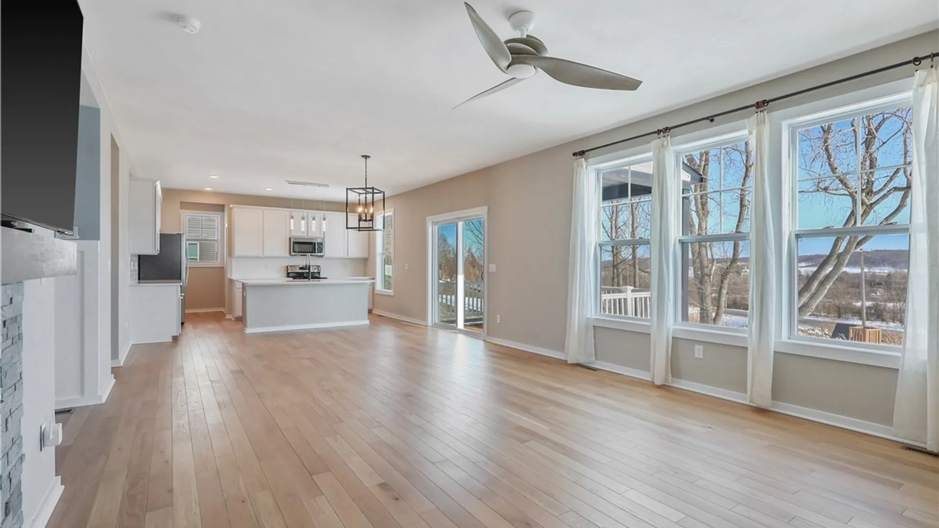 Property at 5506 Rolling Meadows Way, Camillus, NY 13031 10