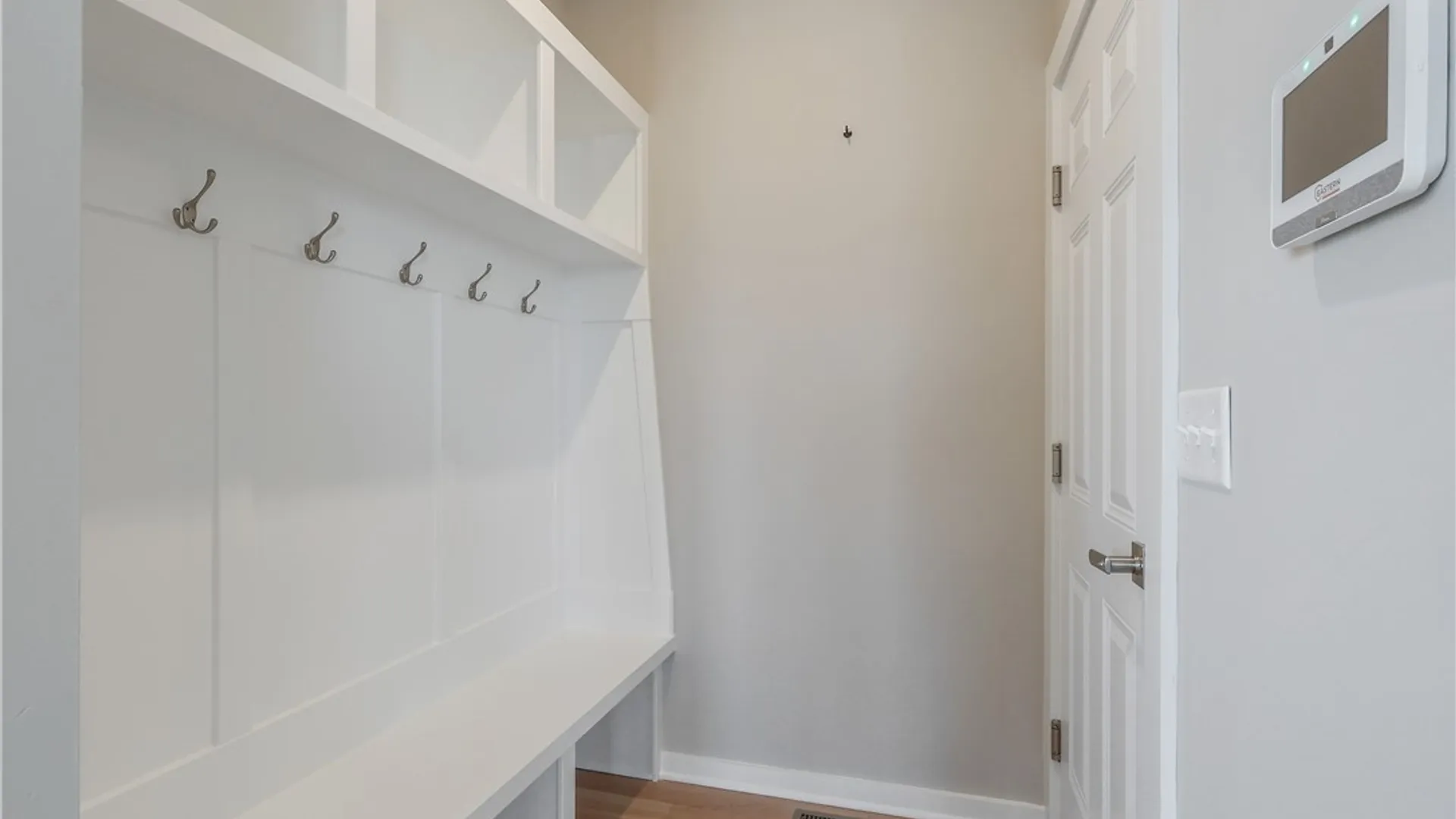 Property at 5506 Rolling Meadows Way, Camillus, NY 13031 12