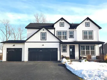Property at 5506 Rolling Meadows Way, Camillus, NY 13031