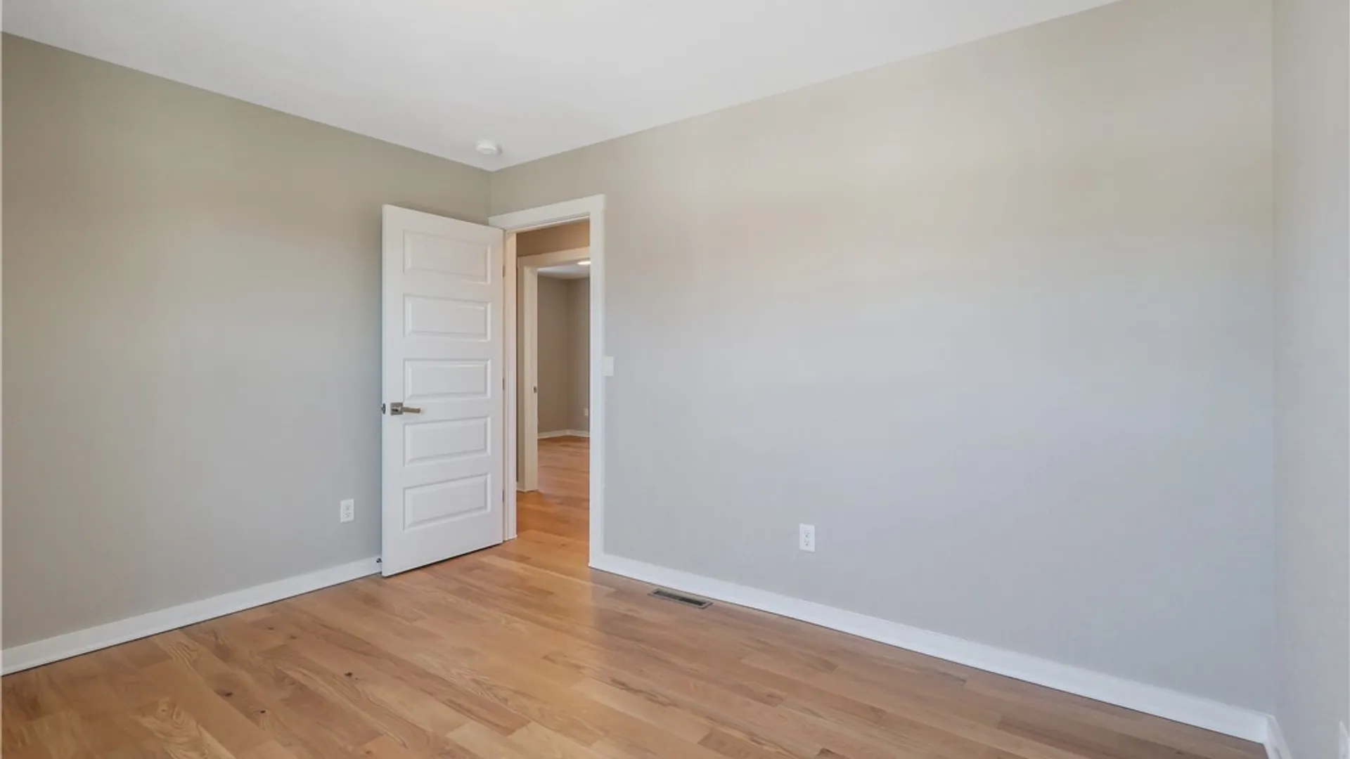 Property at 5506 Rolling Meadows Way, Camillus, NY 13031 26