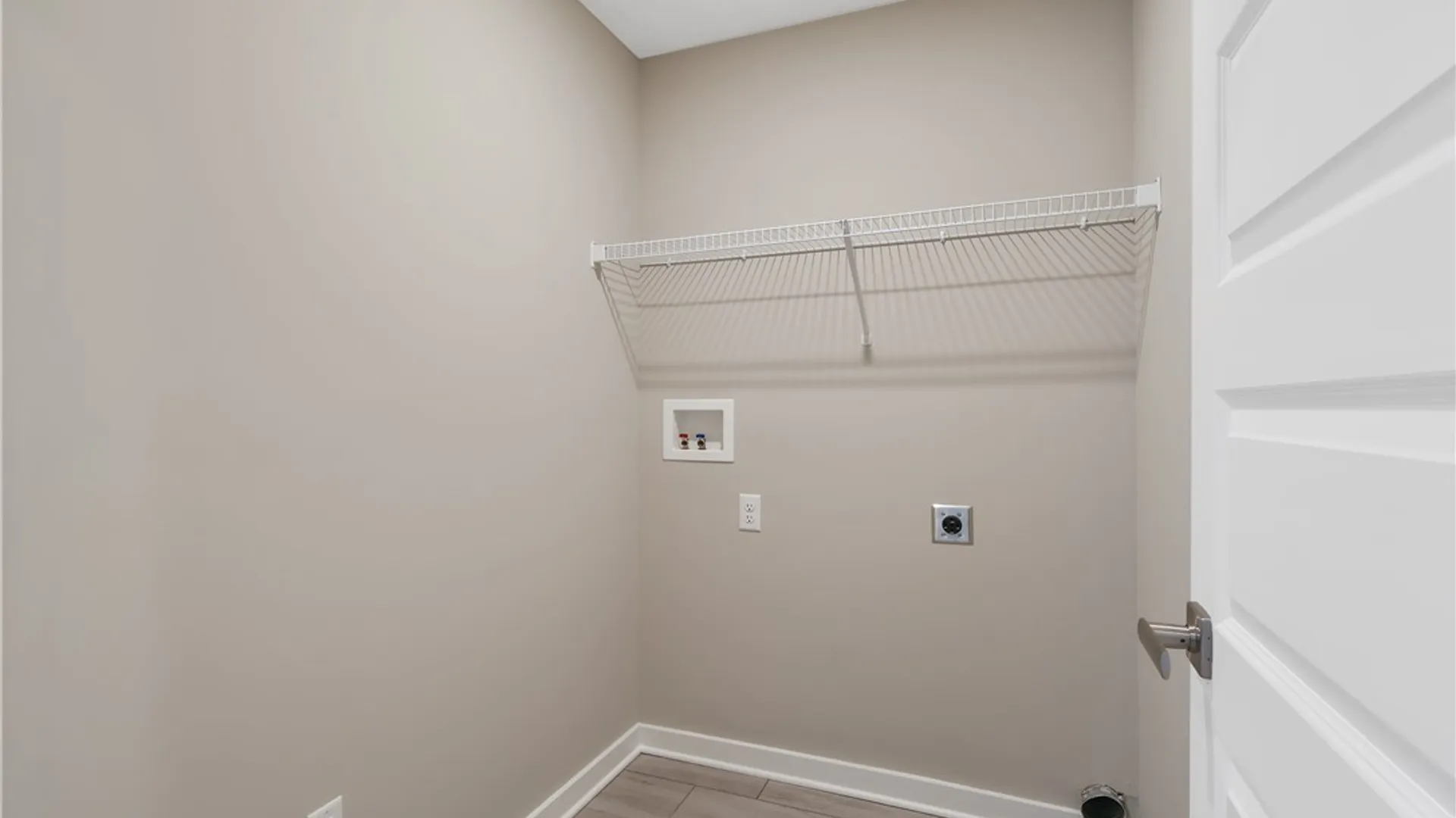 Property at 5506 Rolling Meadows Way, Camillus, NY 13031 30