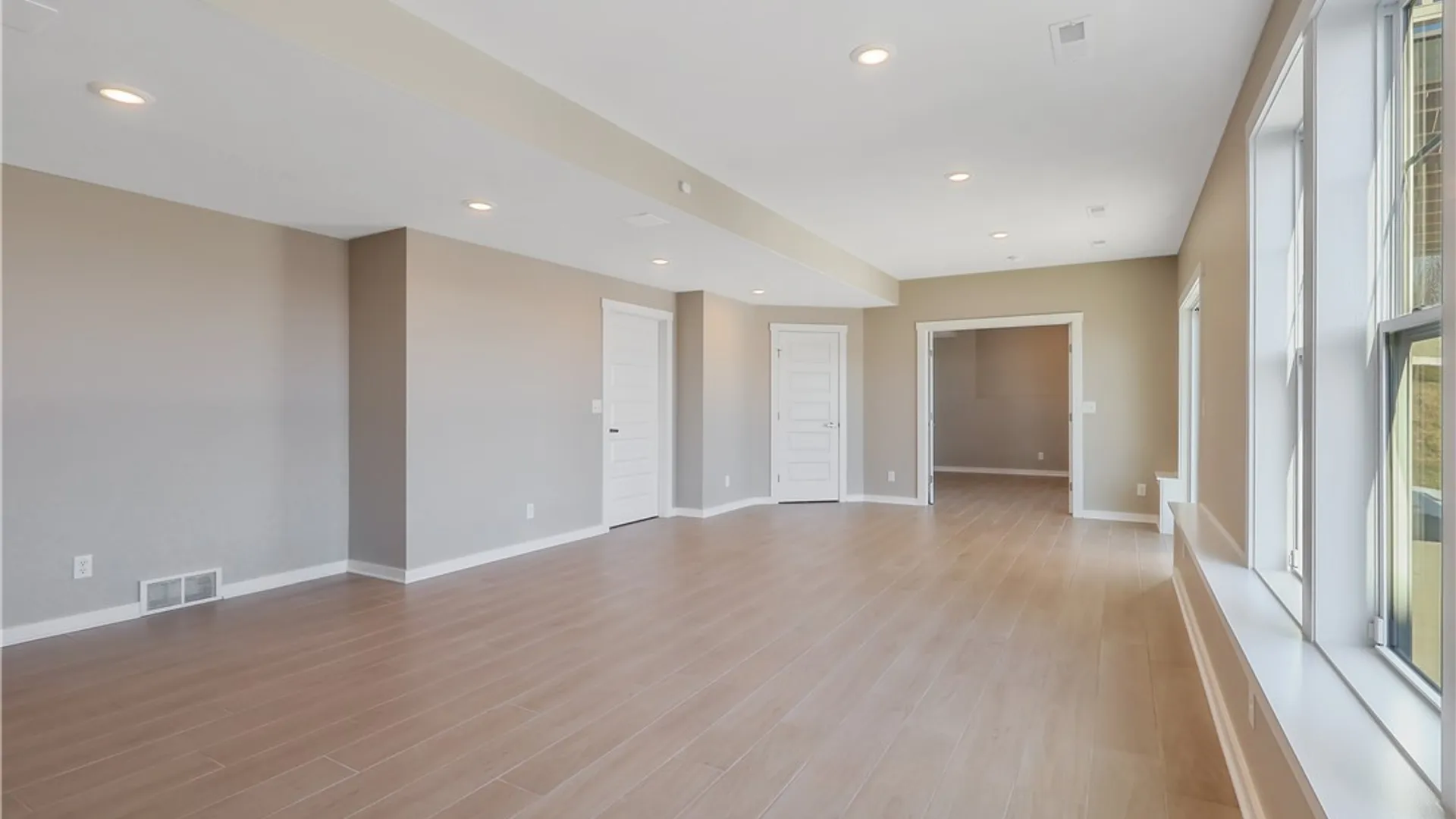 Property at 5506 Rolling Meadows Way, Camillus, NY 13031 36