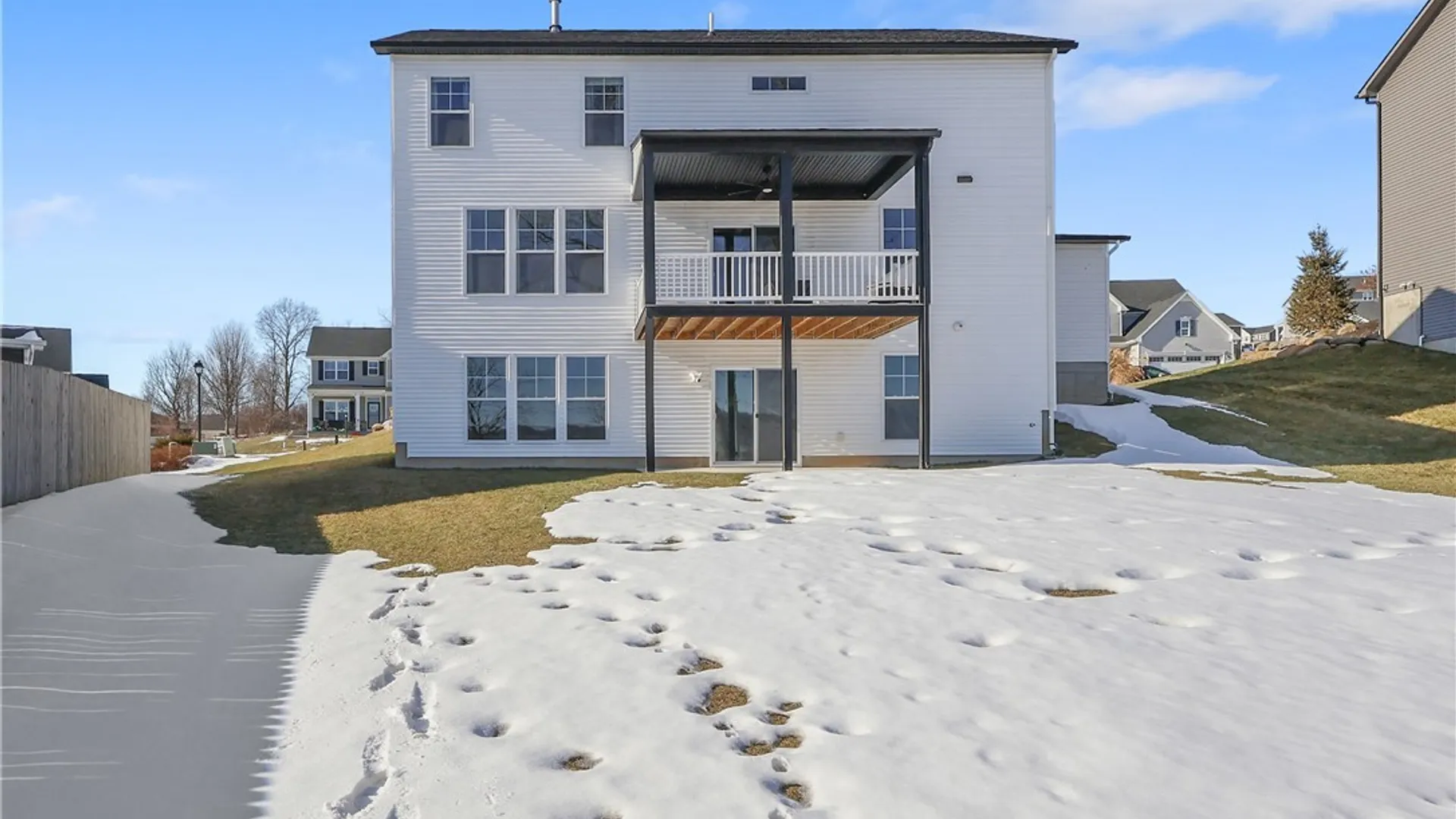 Property at 5506 Rolling Meadows Way, Camillus, NY 13031 40