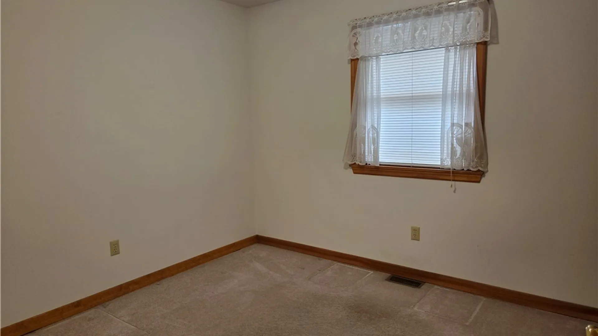 Property at 463 Belwood Drive, Big Flats, NY 14845 17