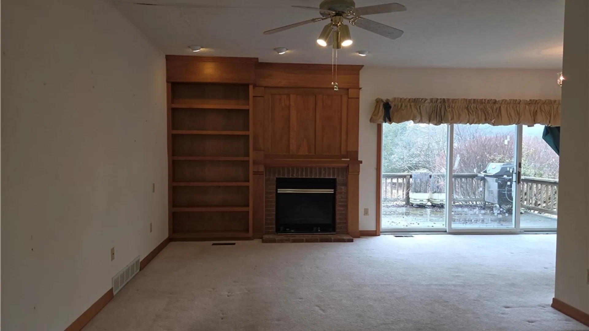 Property at 463 Belwood Drive, Big Flats, NY 14845 4