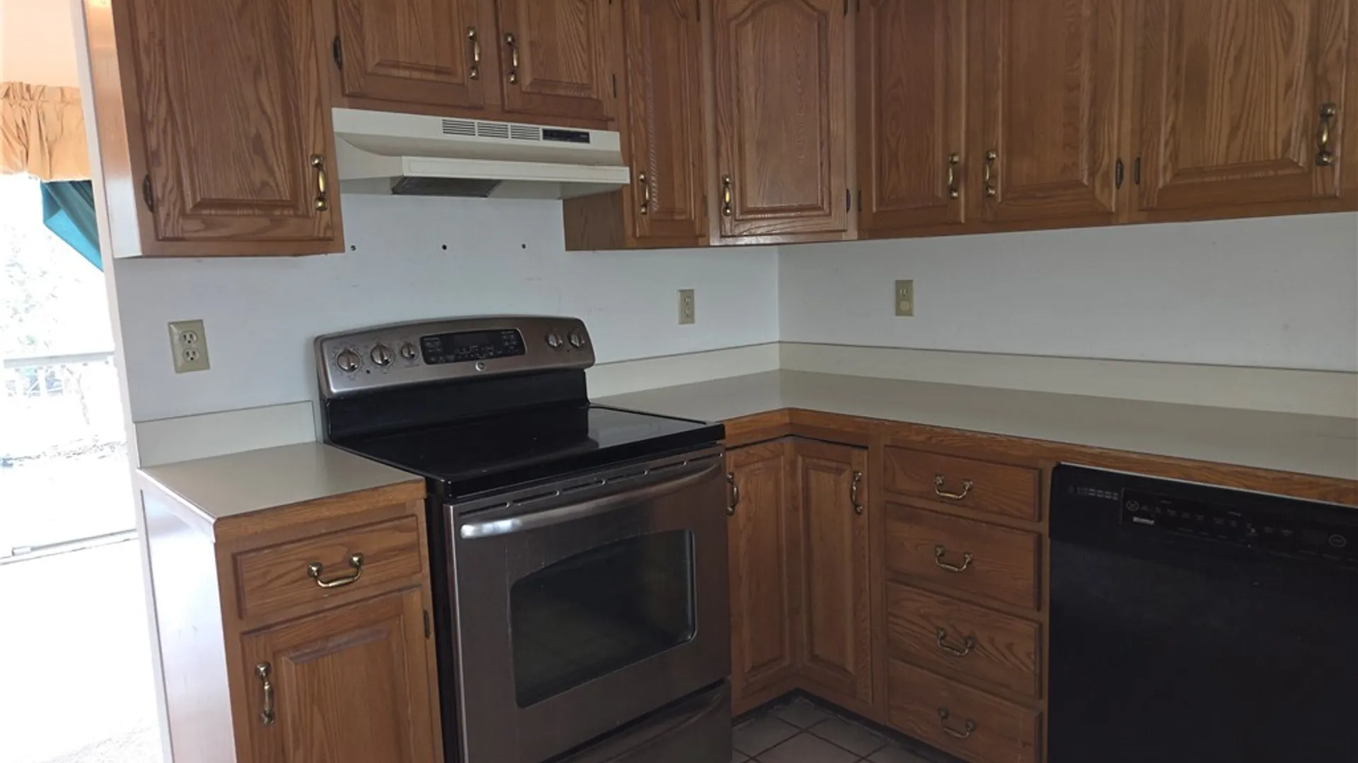 Property at 463 Belwood Drive, Big Flats, NY 14845 9