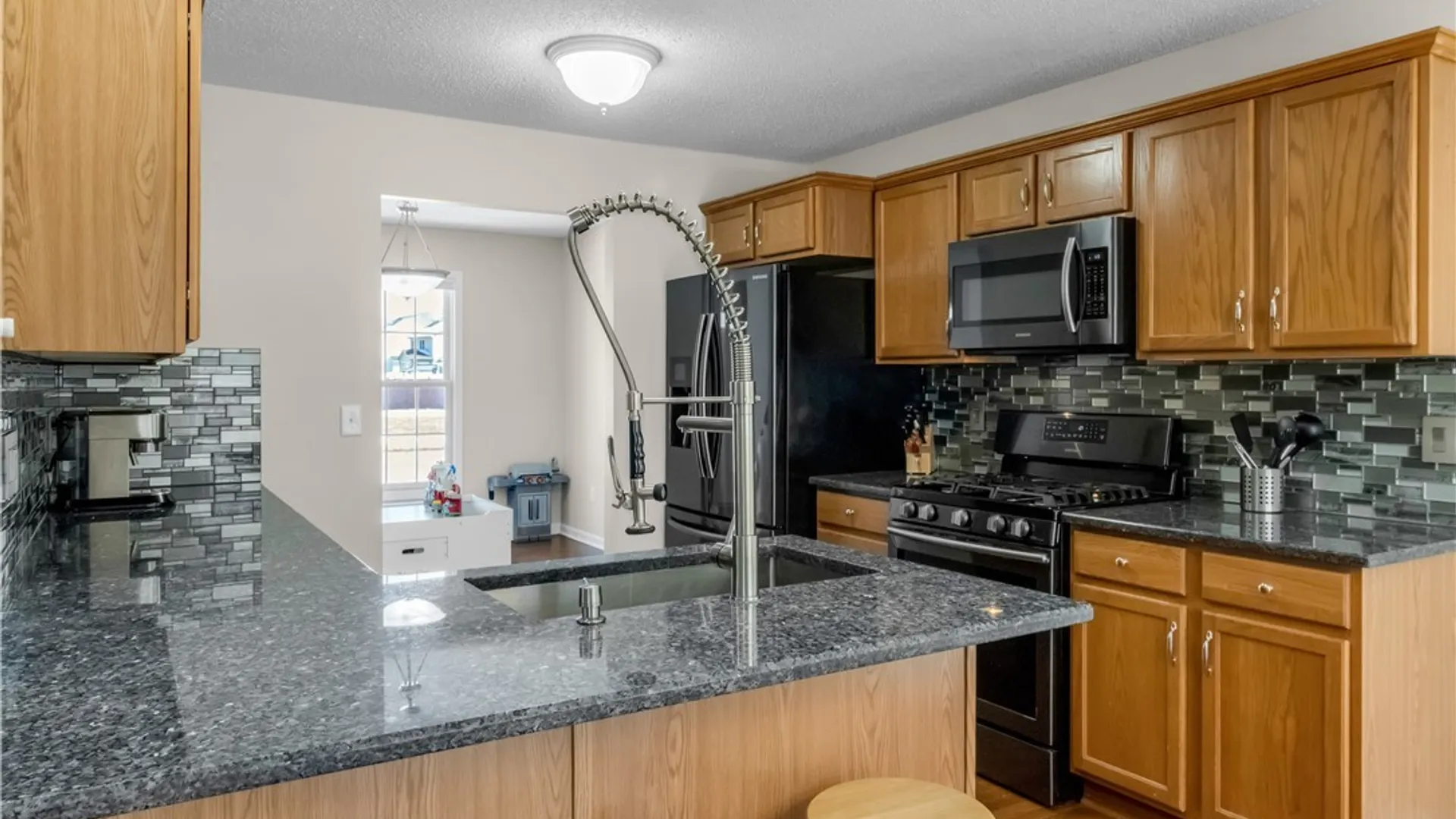 Property at 6464 White Oak, Hamburg, NY 14085 12