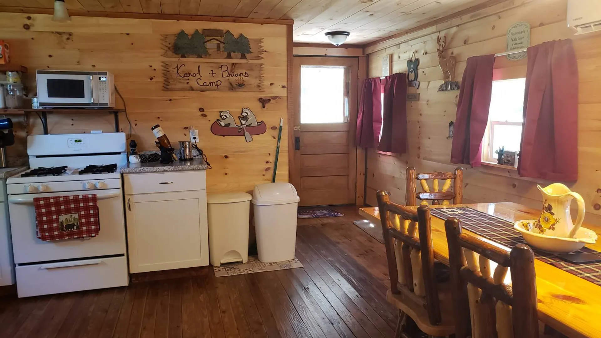 Property at 137 Balsam Ave, Caroga Lake, NY 12032 21
