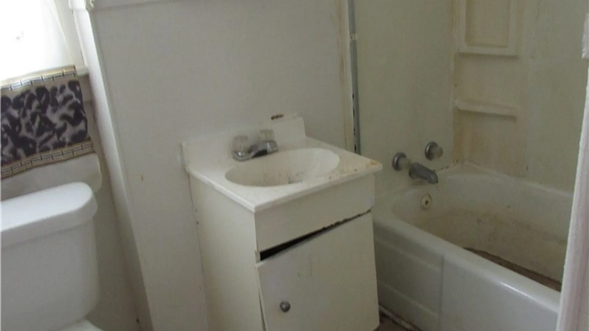 Property at 428 Washington Avenue, Dunkirk, NY 14048 30