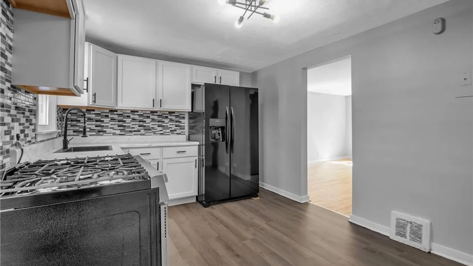 Property at 42 Layton Avenue, Amherst, NY 14226 10