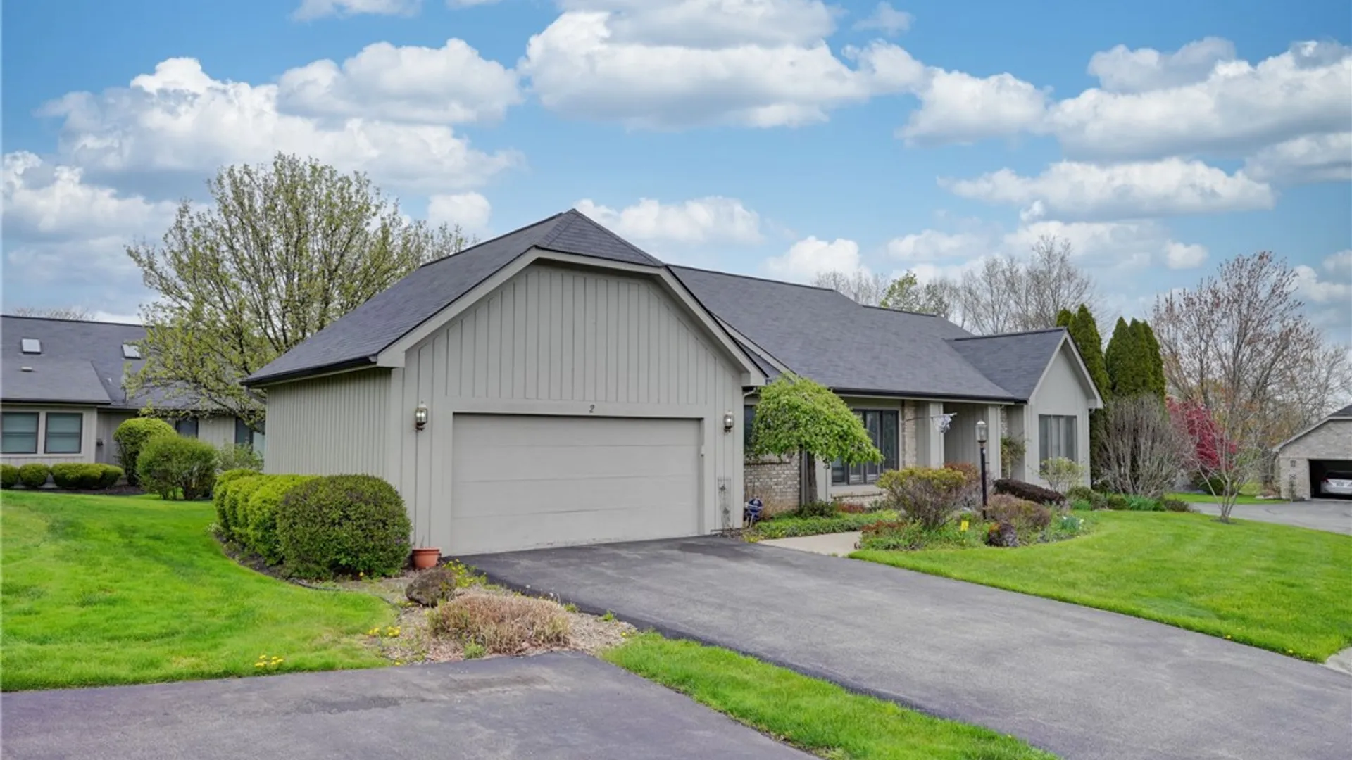 Property at 2 Dartmouth Court, Pittsford, NY 14534 2