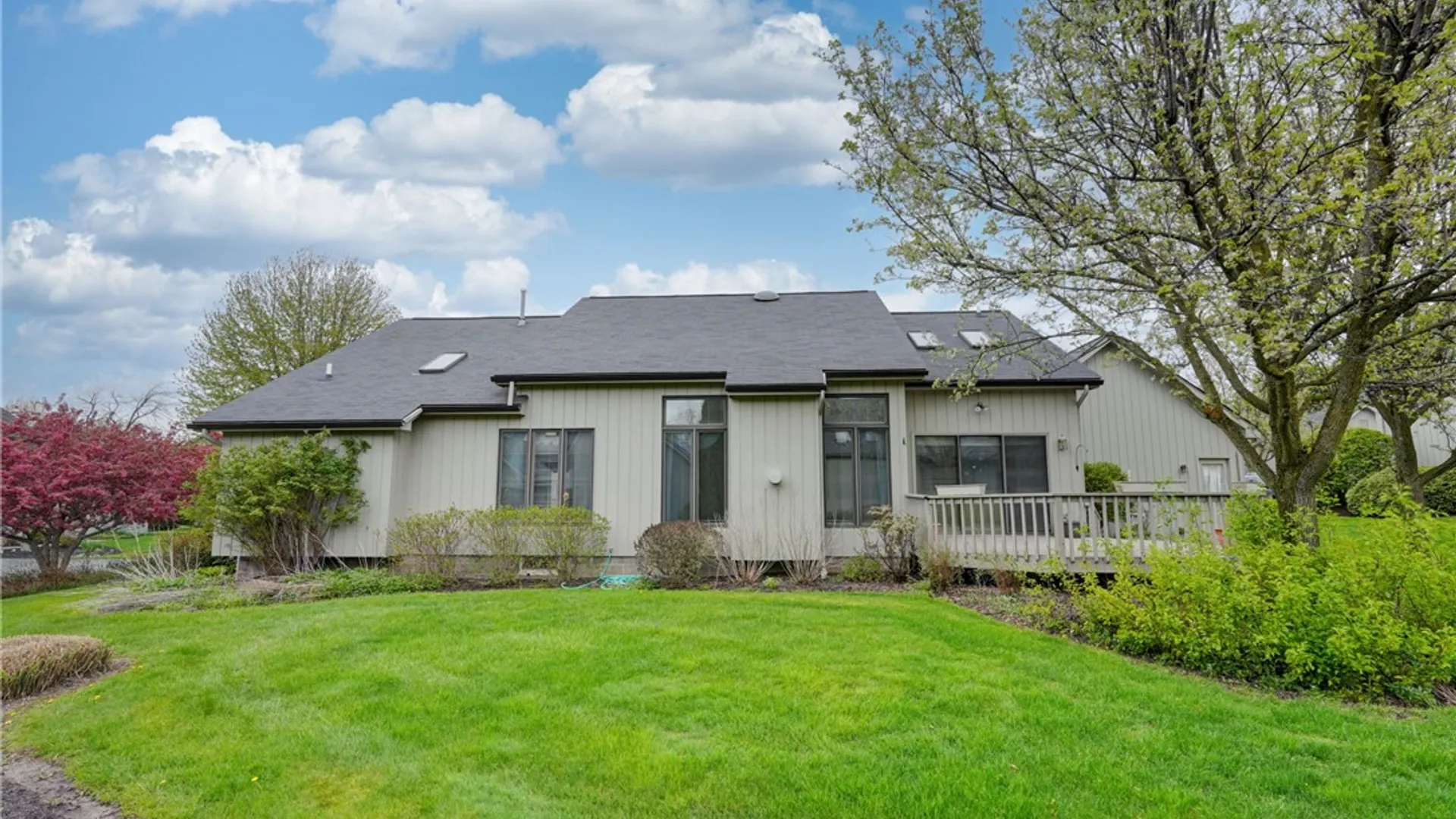Property at 2 Dartmouth Court, Pittsford, NY 14534 26