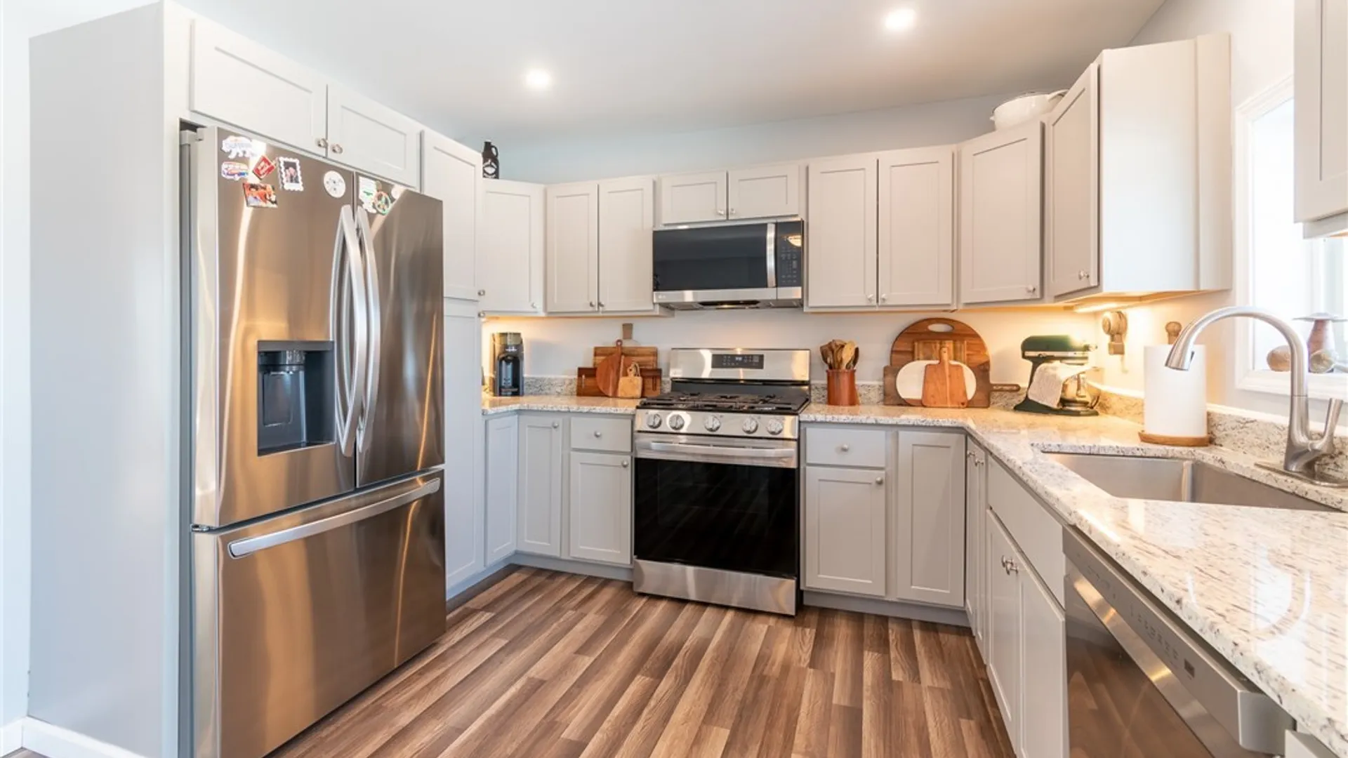 Property at 20452 Shore Road, Lyme, NY 13693 11