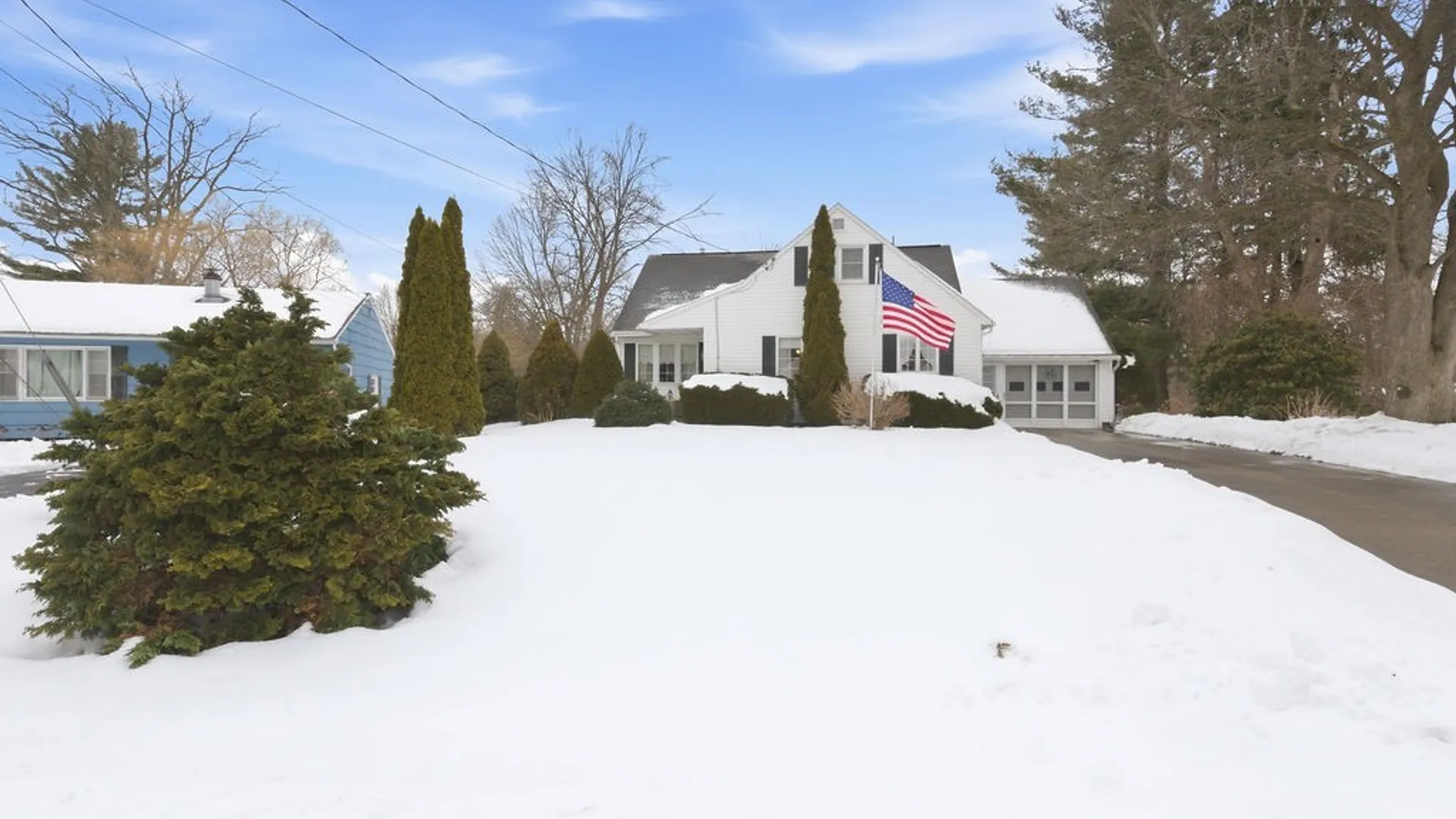Property at 7 Trelign Drive, Cicero, NY 13212 43