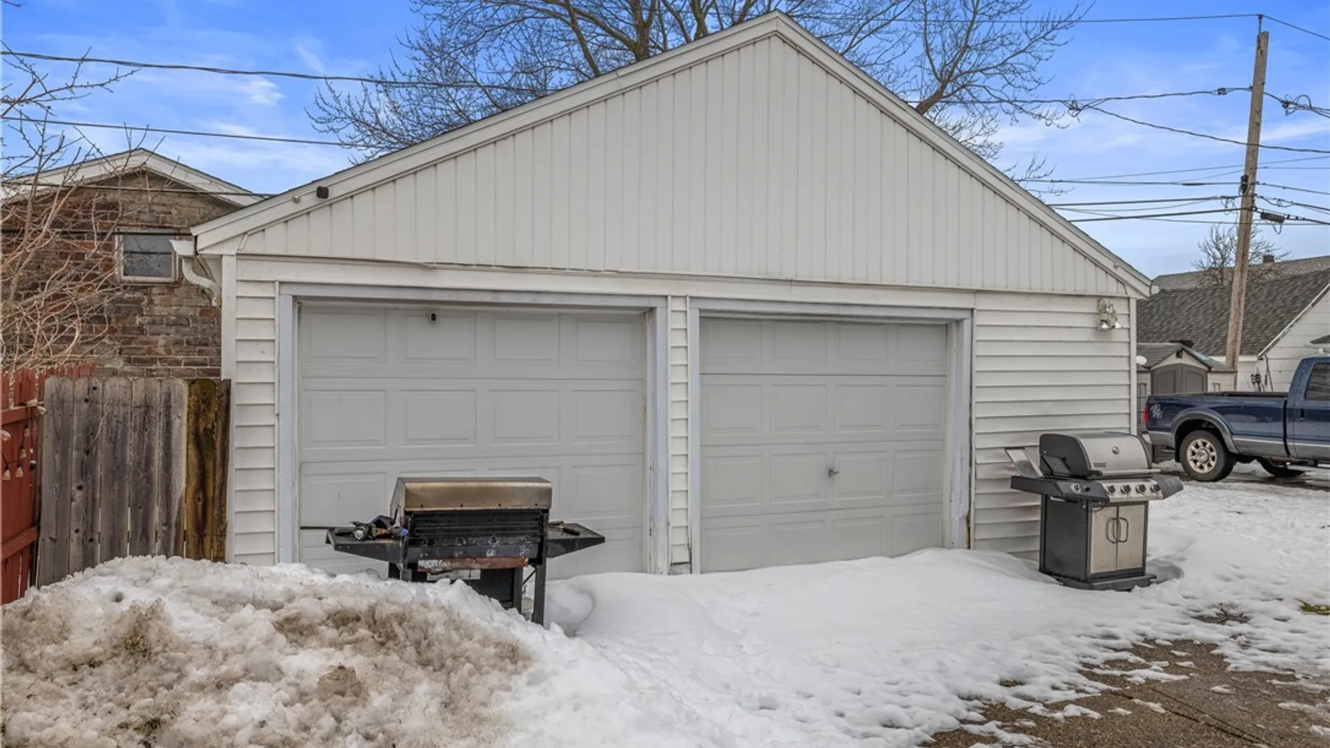 Property at 12 Leonard Post Drive, Cheektowaga, NY 14211 27