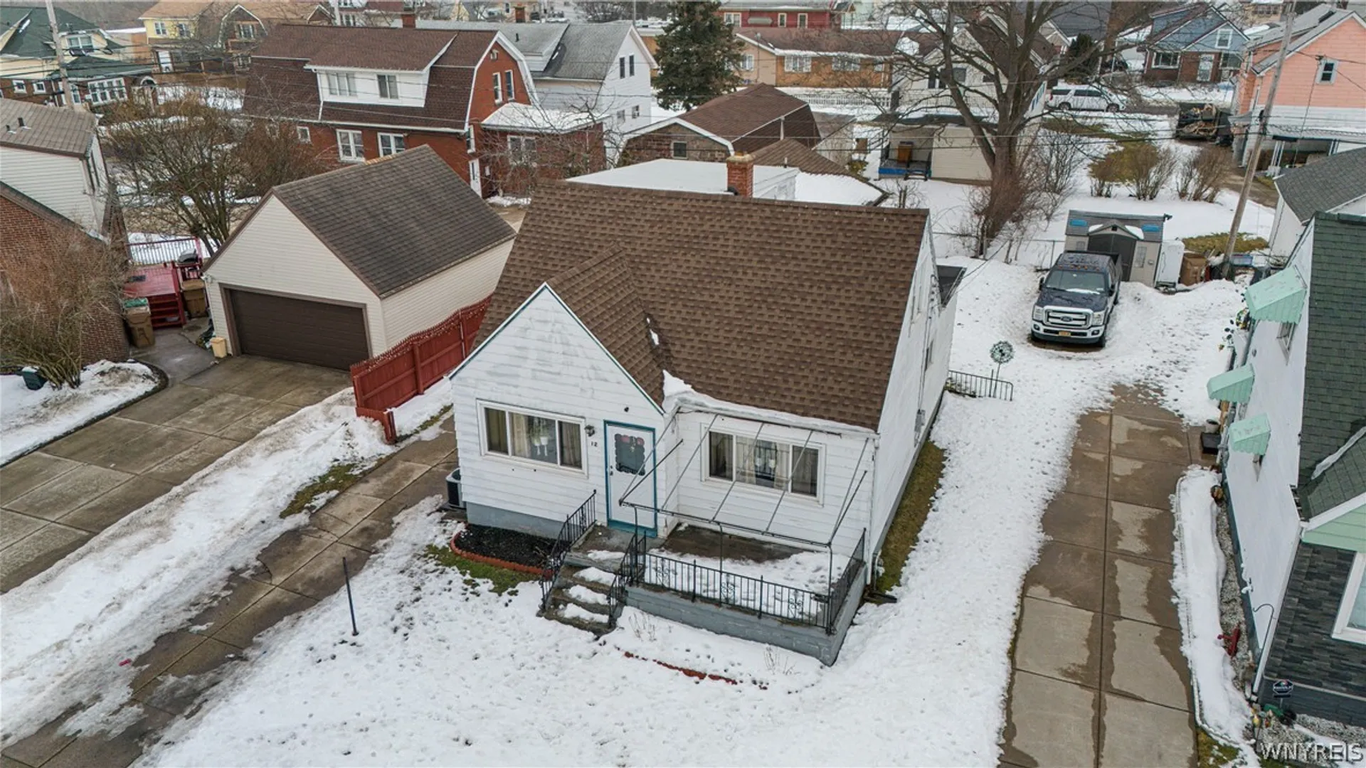 Property at 12 Leonard Post Drive, Cheektowaga, NY 14211 29
