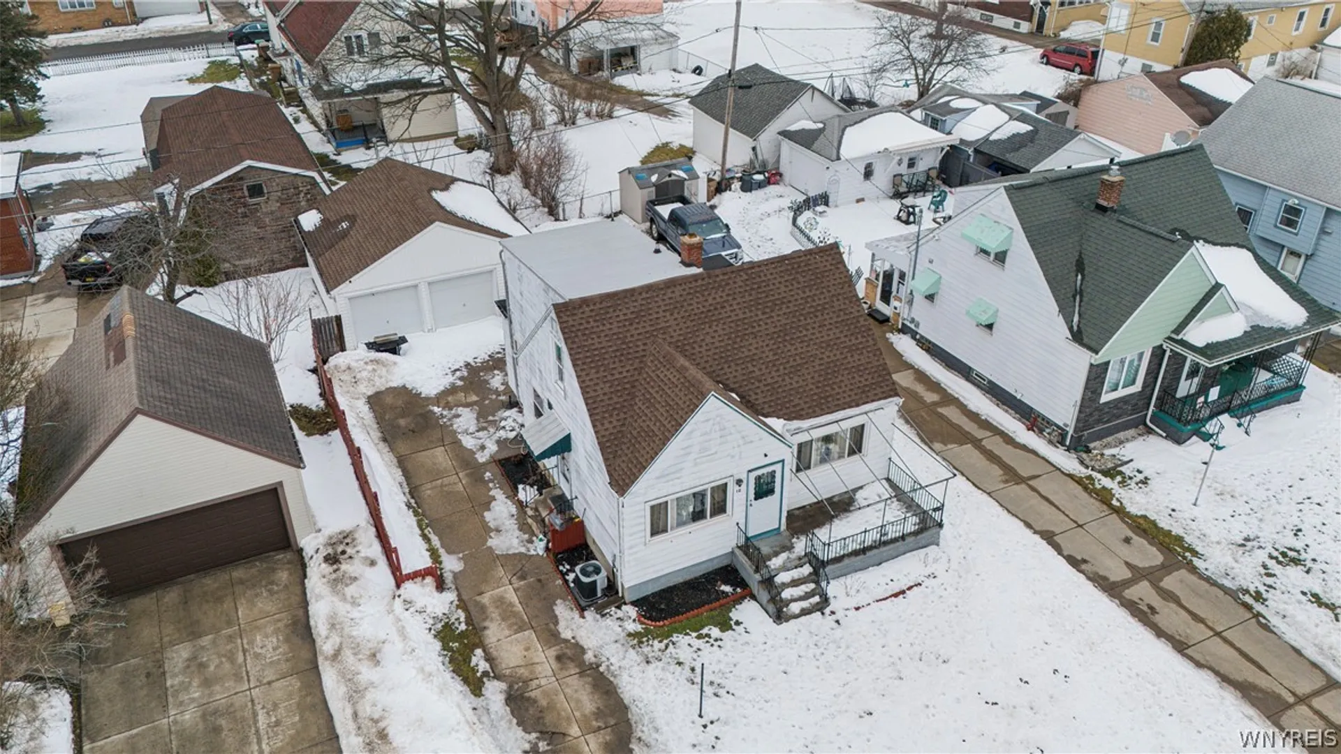 Property at 12 Leonard Post Drive, Cheektowaga, NY 14211 30