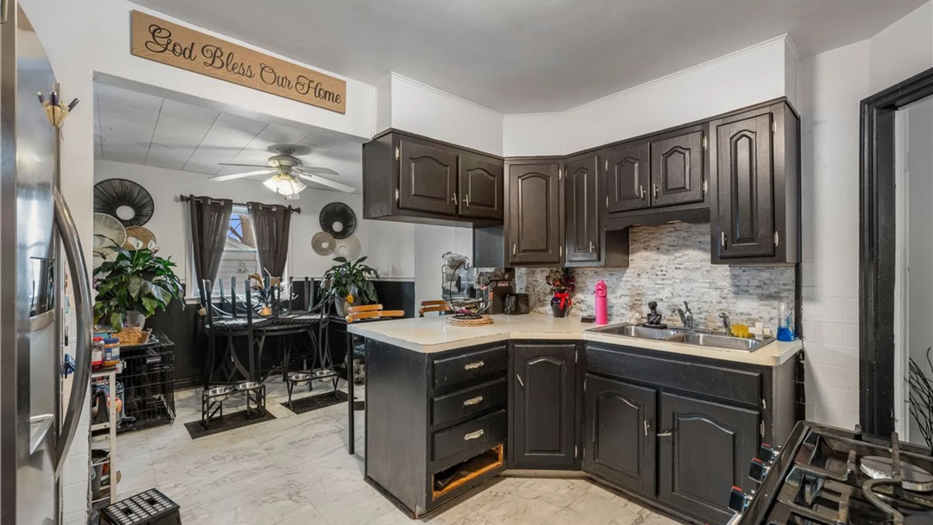 Property at 12 Leonard Post Drive, Cheektowaga, NY 14211 7