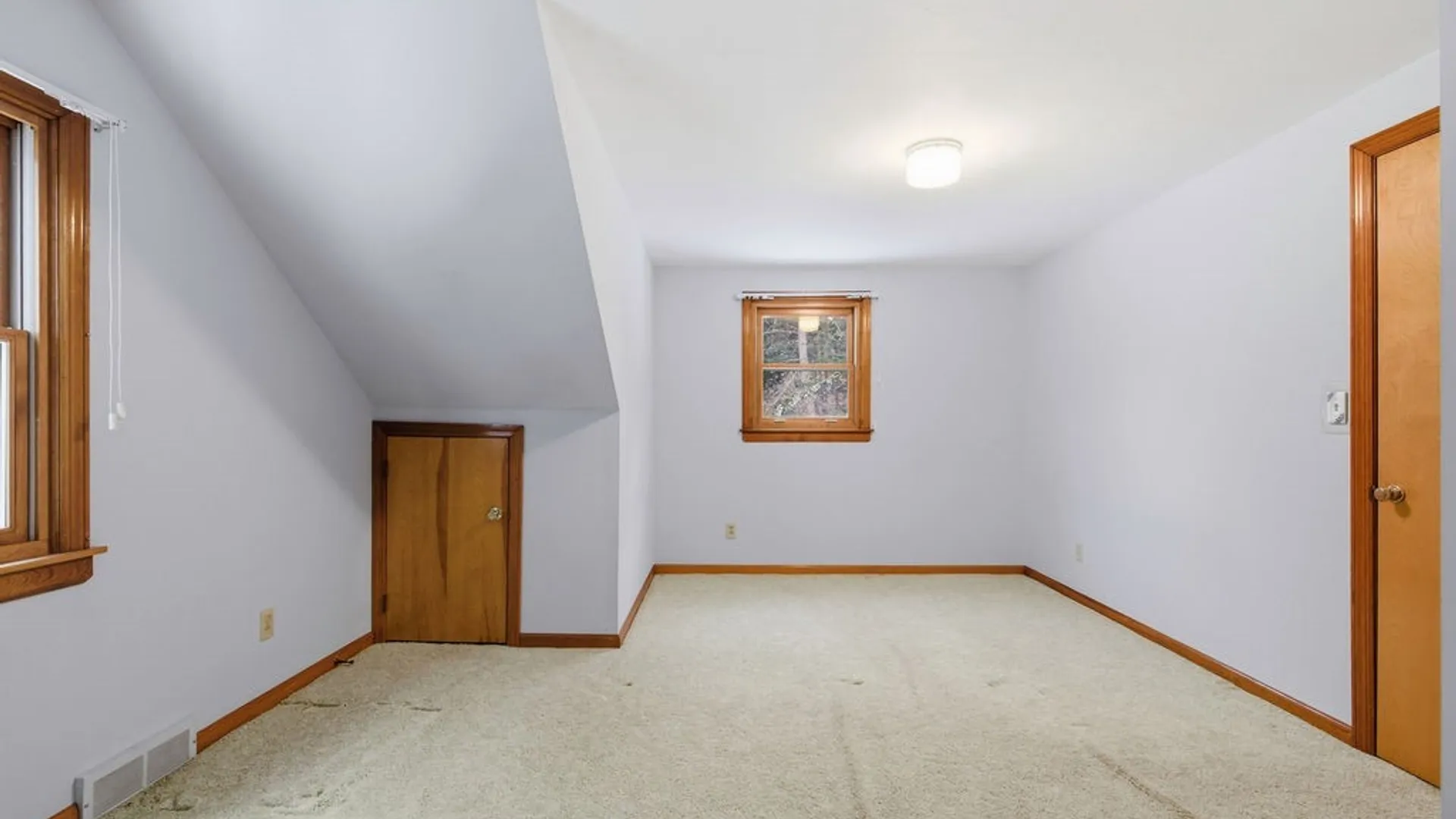 Property at 205 Broadmoor Drive, Camillus, NY 13031 35