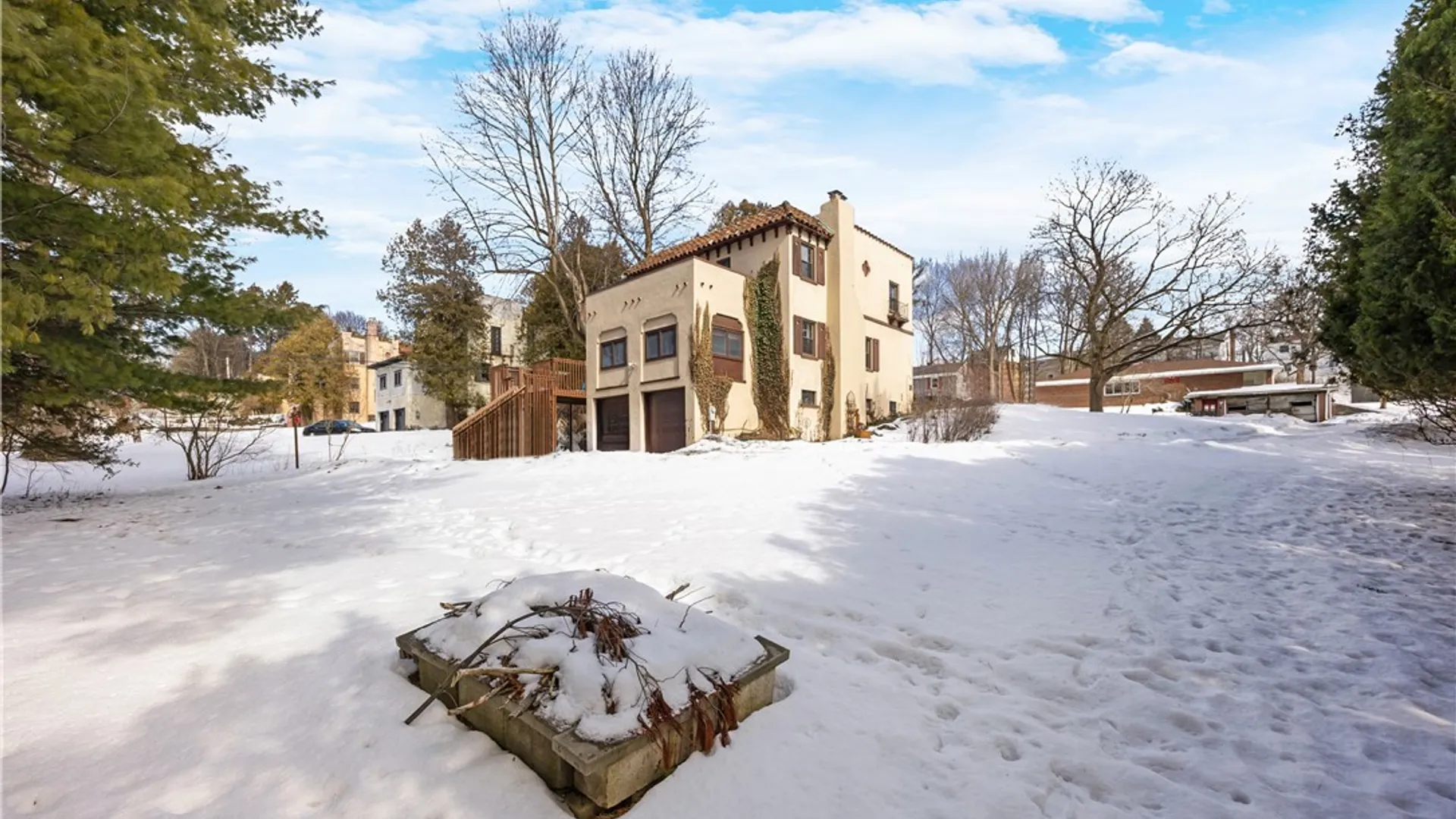 Property at 316 Barrington Road, Syracuse, NY 13214 5