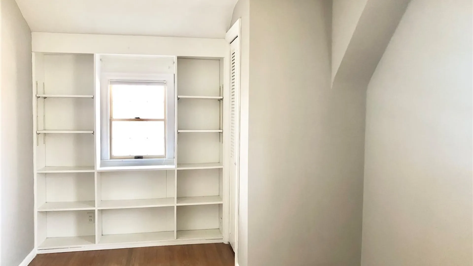 Property at 200 Koenig Road, Tonawanda, NY 14150 17