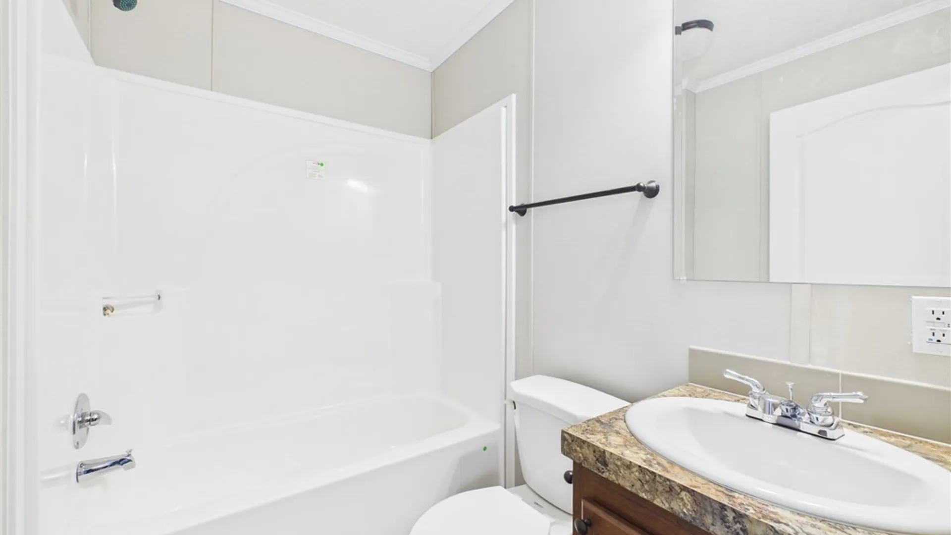 Property at 7898 Boston State Road, Hamburg, NY 14075 9