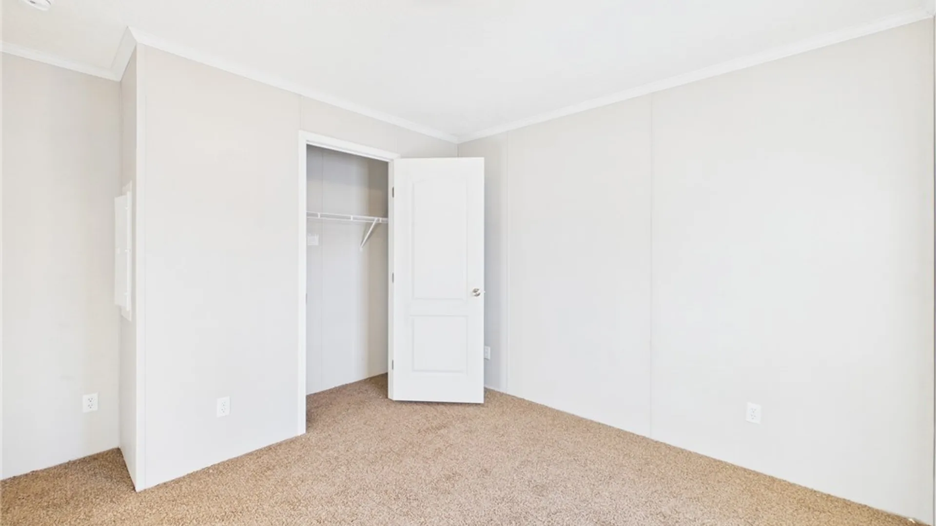 Property at 7898 Boston State Road, Hamburg, NY 14075 10