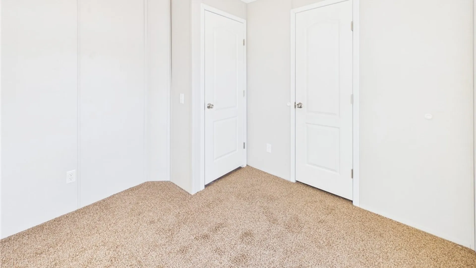 Property at 7898 Boston State Road, Hamburg, NY 14075 7