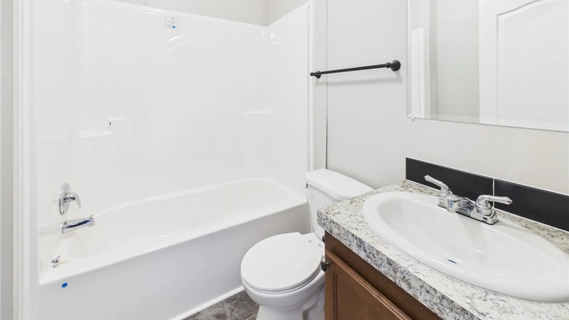 Property at 7898 Boston State Road, Hamburg, NY 14075 8