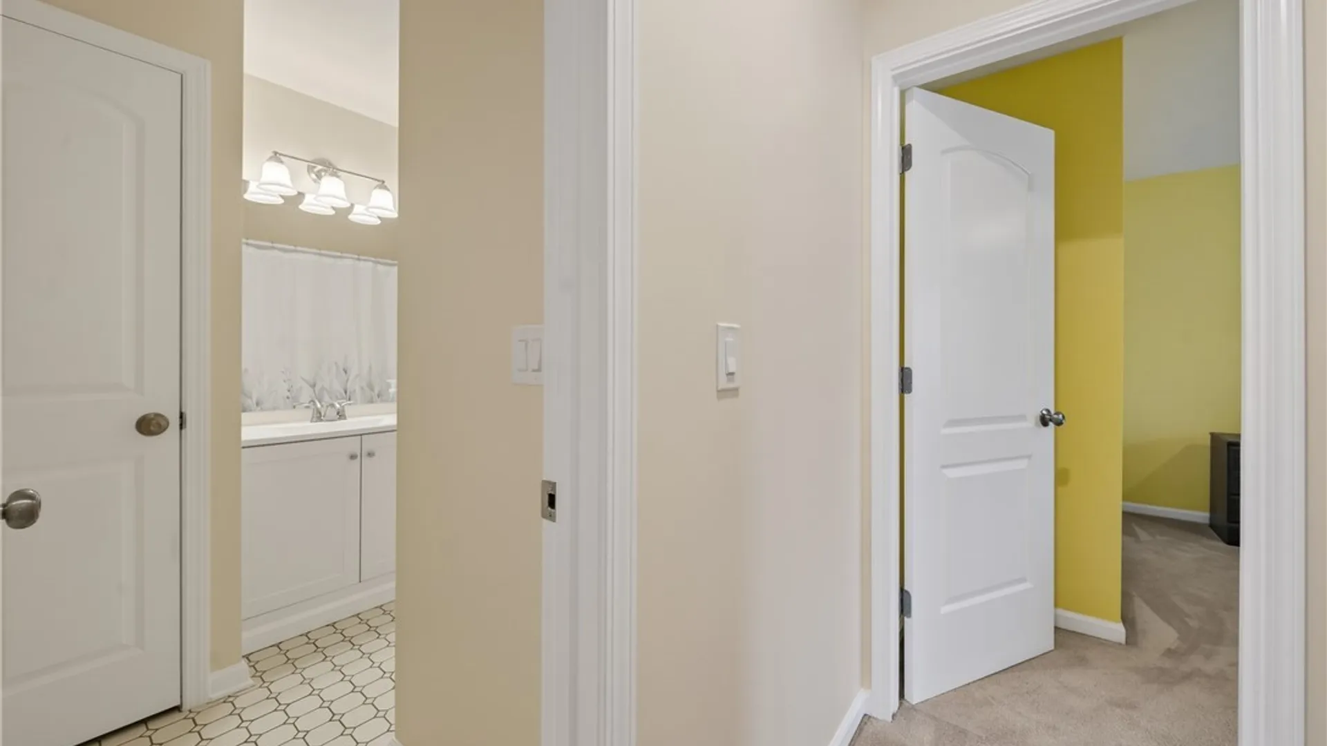 Property at 3291 Greenleafe Dr, Lysander, NY 13135 26