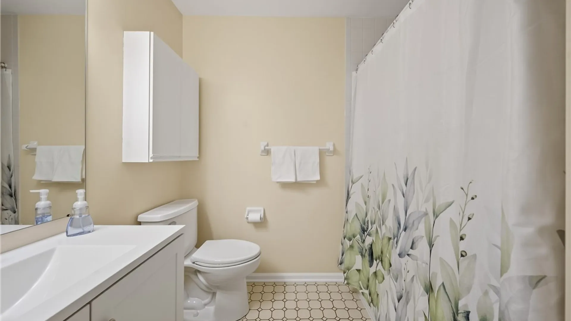 Property at 3291 Greenleafe Dr, Lysander, NY 13135 33