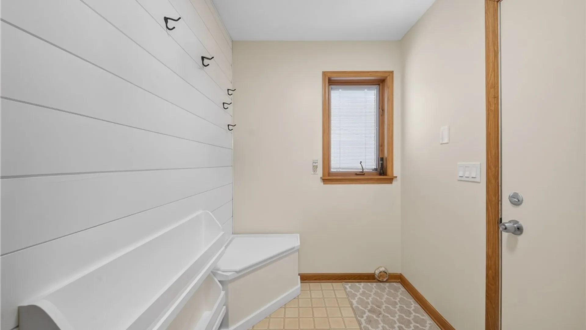 Property at 3291 Greenleafe Dr, Lysander, NY 13135 36