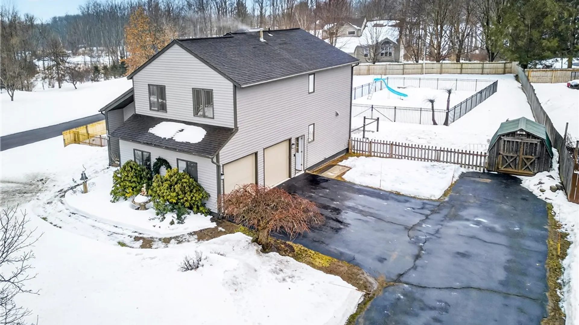 Property at 3291 Greenleafe Dr, Lysander, NY 13135 46