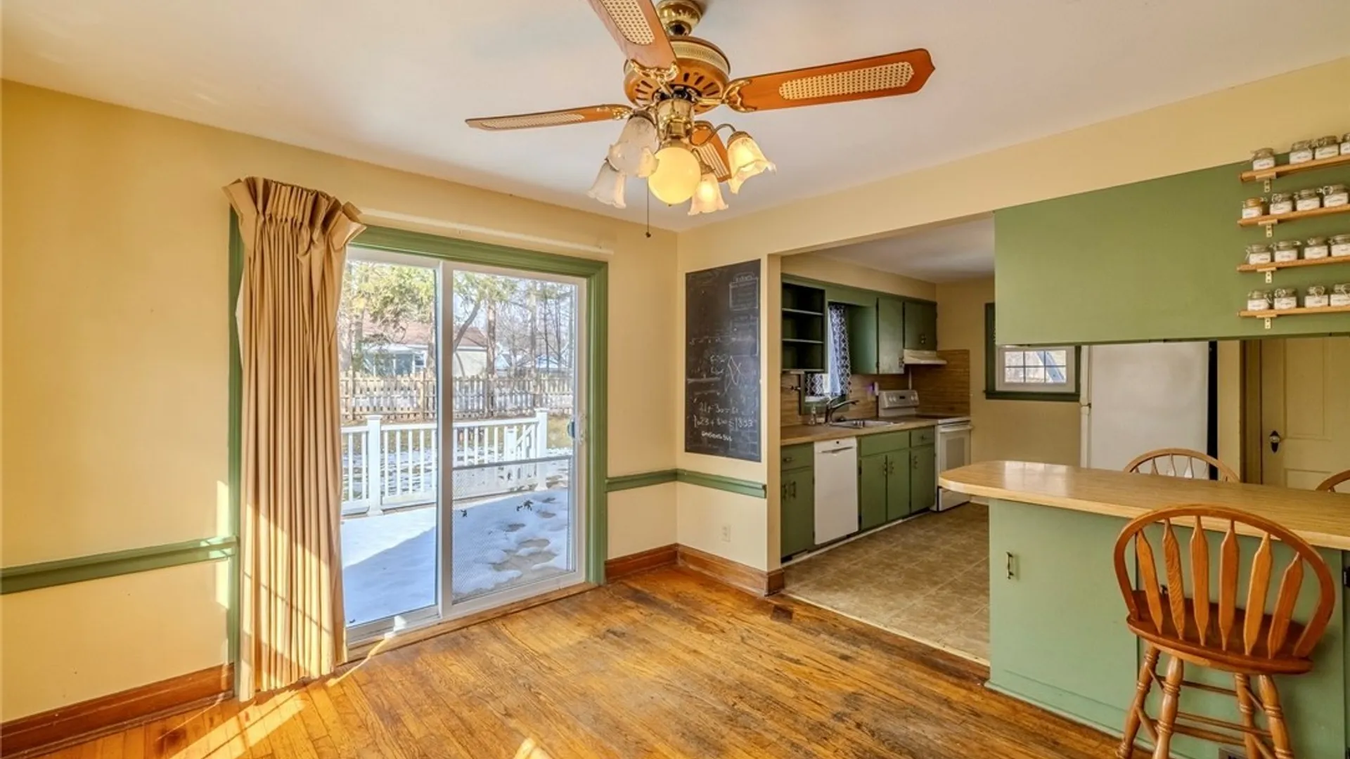 Property at 121 Butternut Drive, DeWitt, NY 13214 14