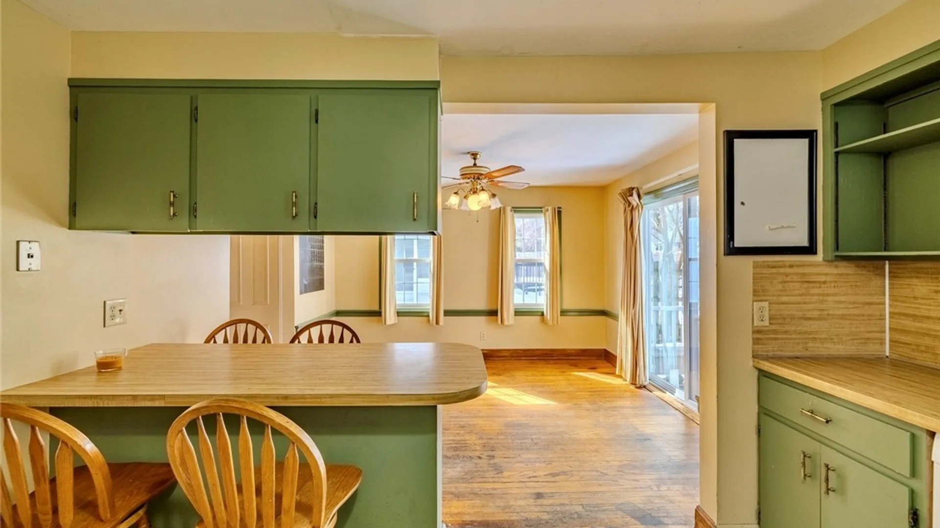 Property at 121 Butternut Drive, DeWitt, NY 13214 15