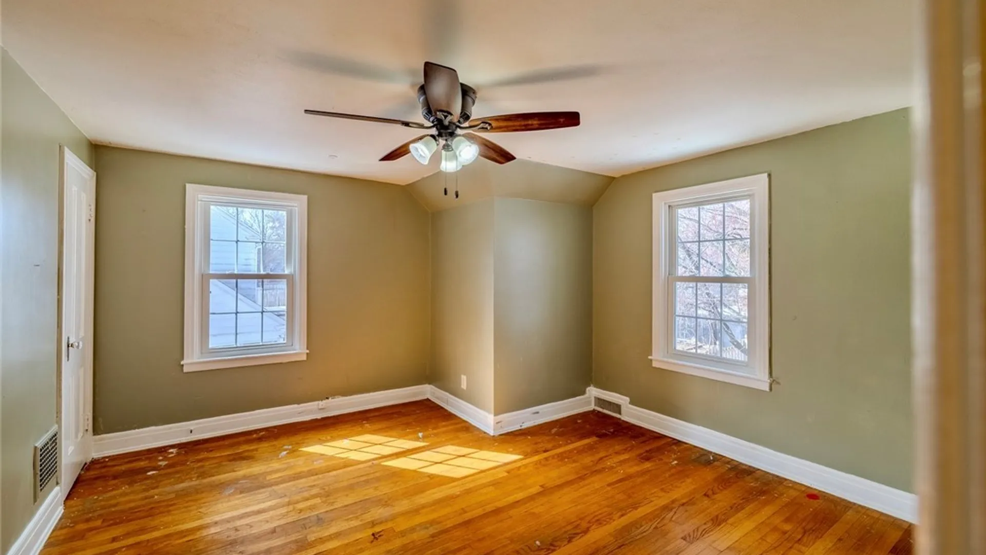 Property at 121 Butternut Drive, DeWitt, NY 13214 23