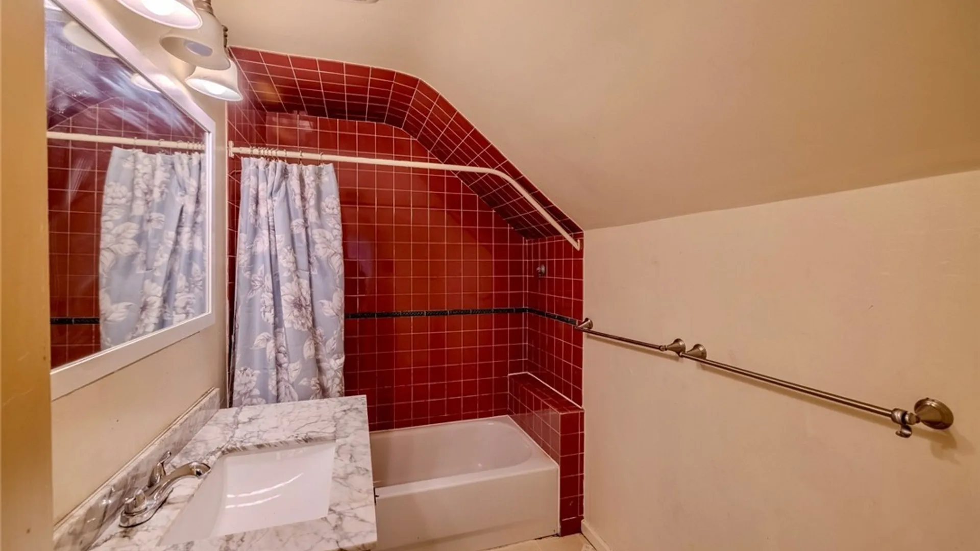 Property at 121 Butternut Drive, DeWitt, NY 13214 24