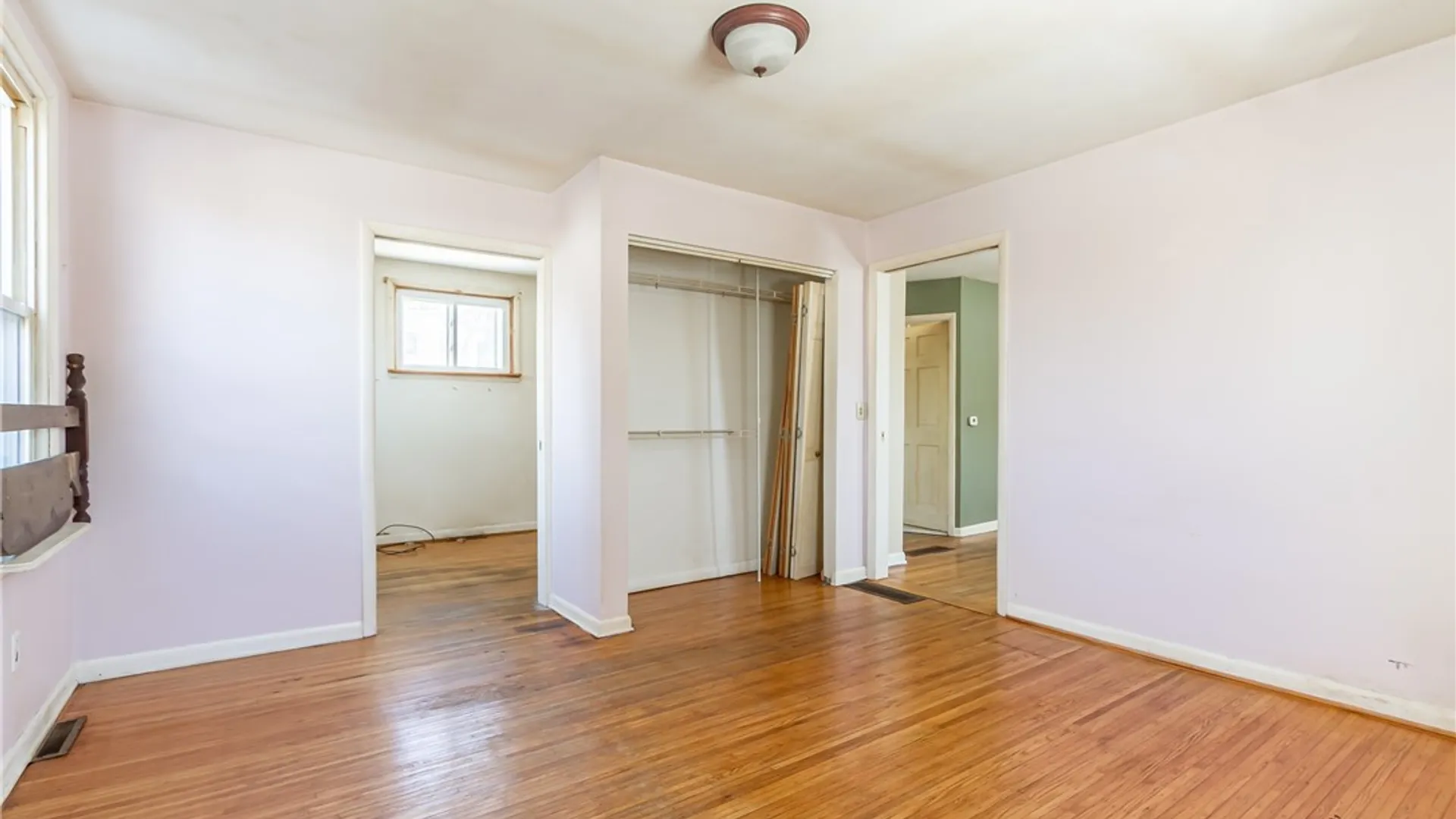 Property at 4 Sanford Place, Rochester, NY 14620 12