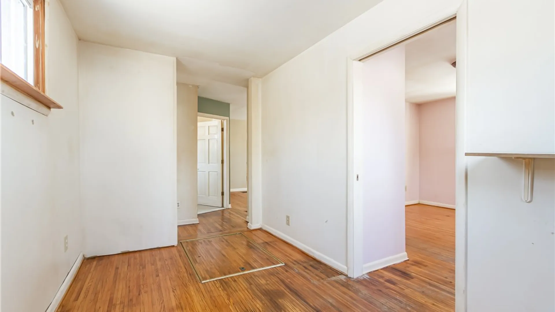 Property at 4 Sanford Place, Rochester, NY 14620 14